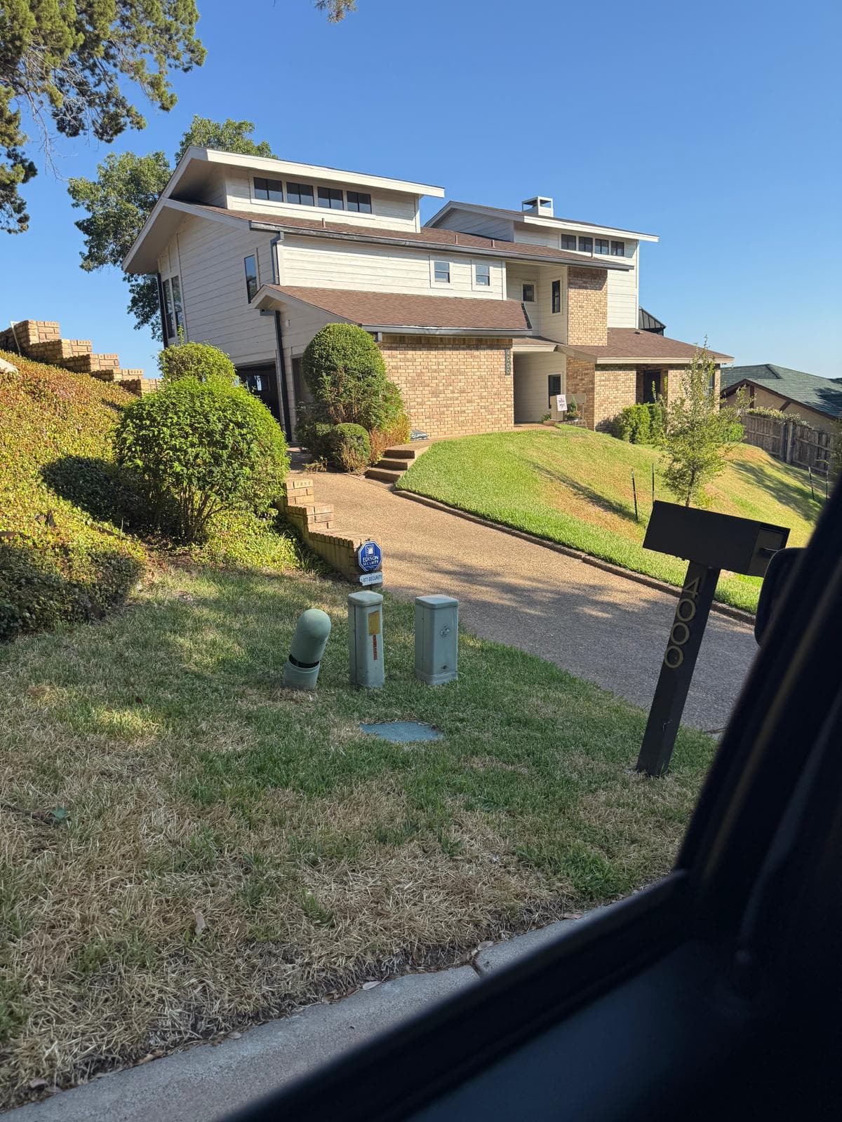 Project 100 Yards of Berber Carpet Installed at Lake Waco Home image