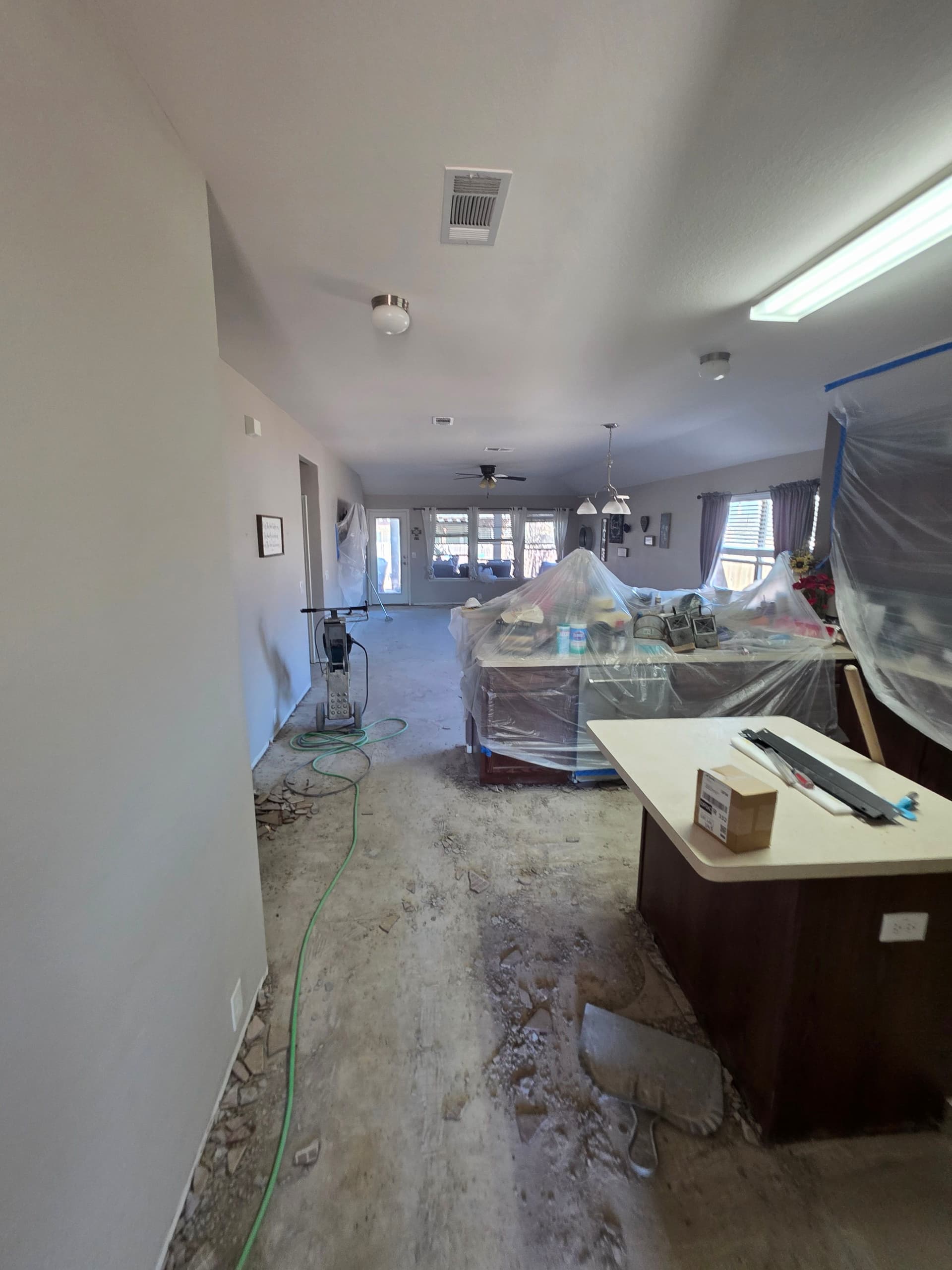 Gallery photos for Complete Flooring Transformation in Waxahachie: Image #4