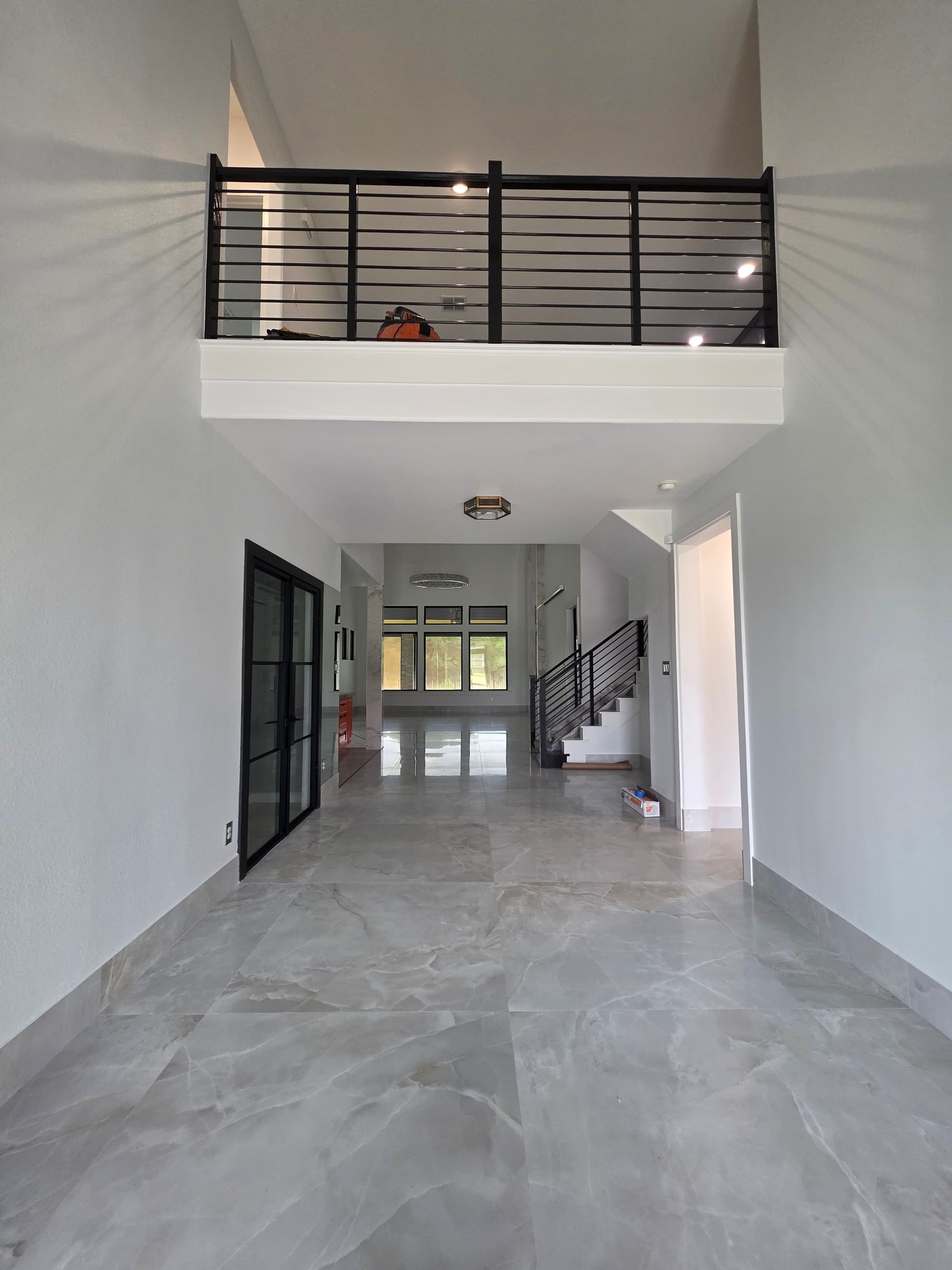 Gallery photos for Carpet Out LVP and Laminate In for This Home Upgrade: Image #1