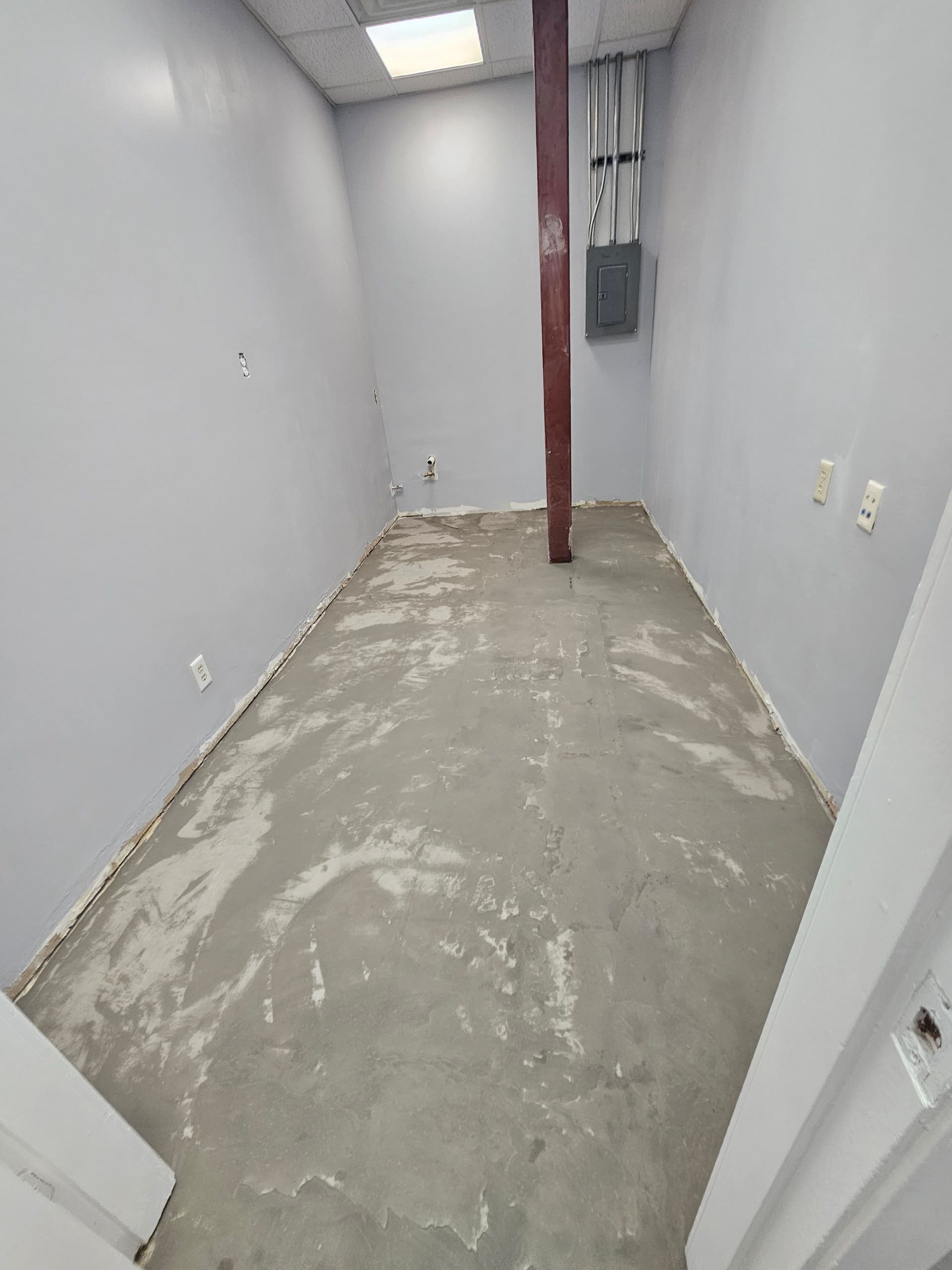 Gallery photos for Exciting Flooring Update in Progress: Image #8