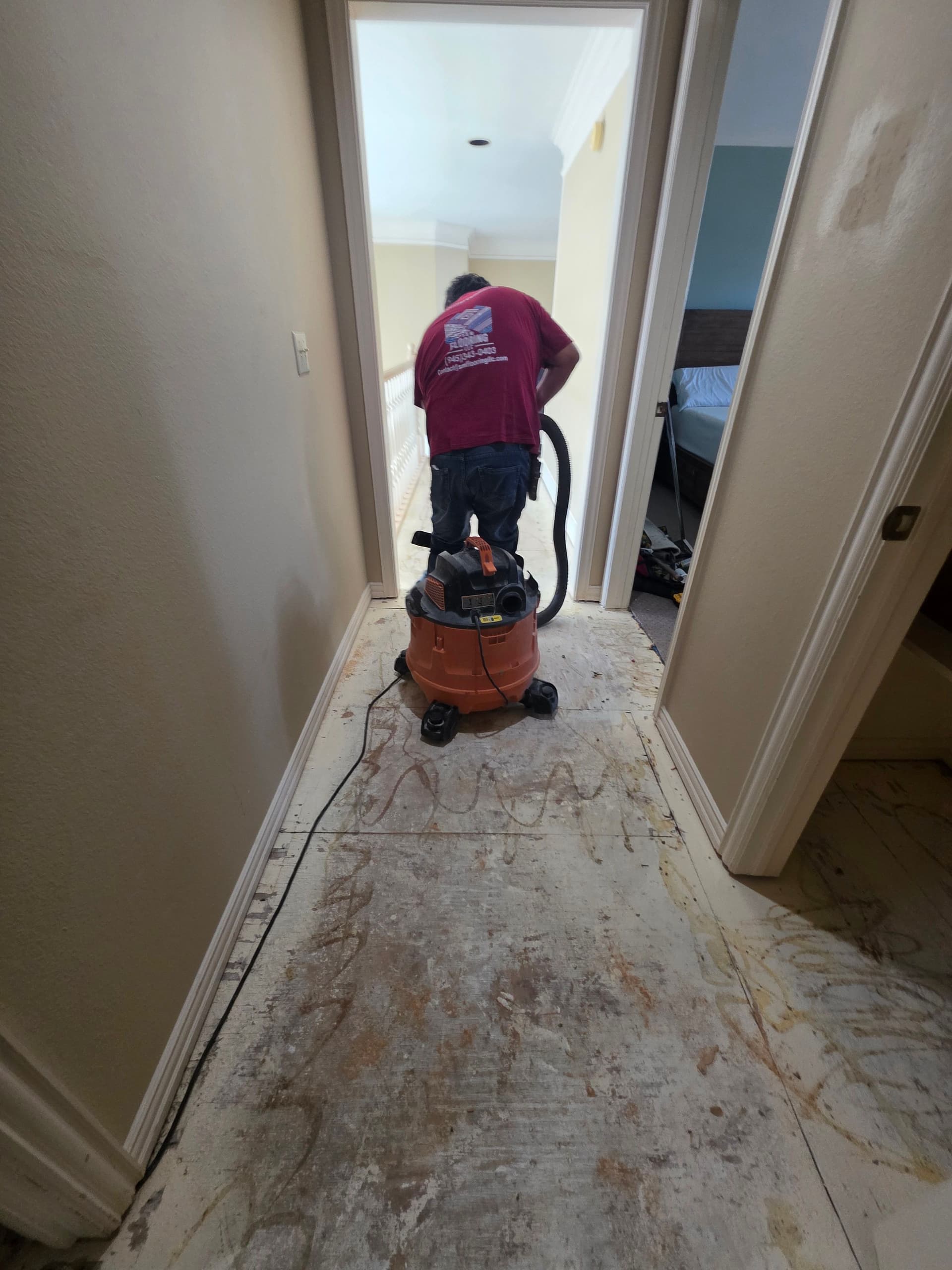 Gallery photos for Hybrid Flooring Installation in Plano: Image #3