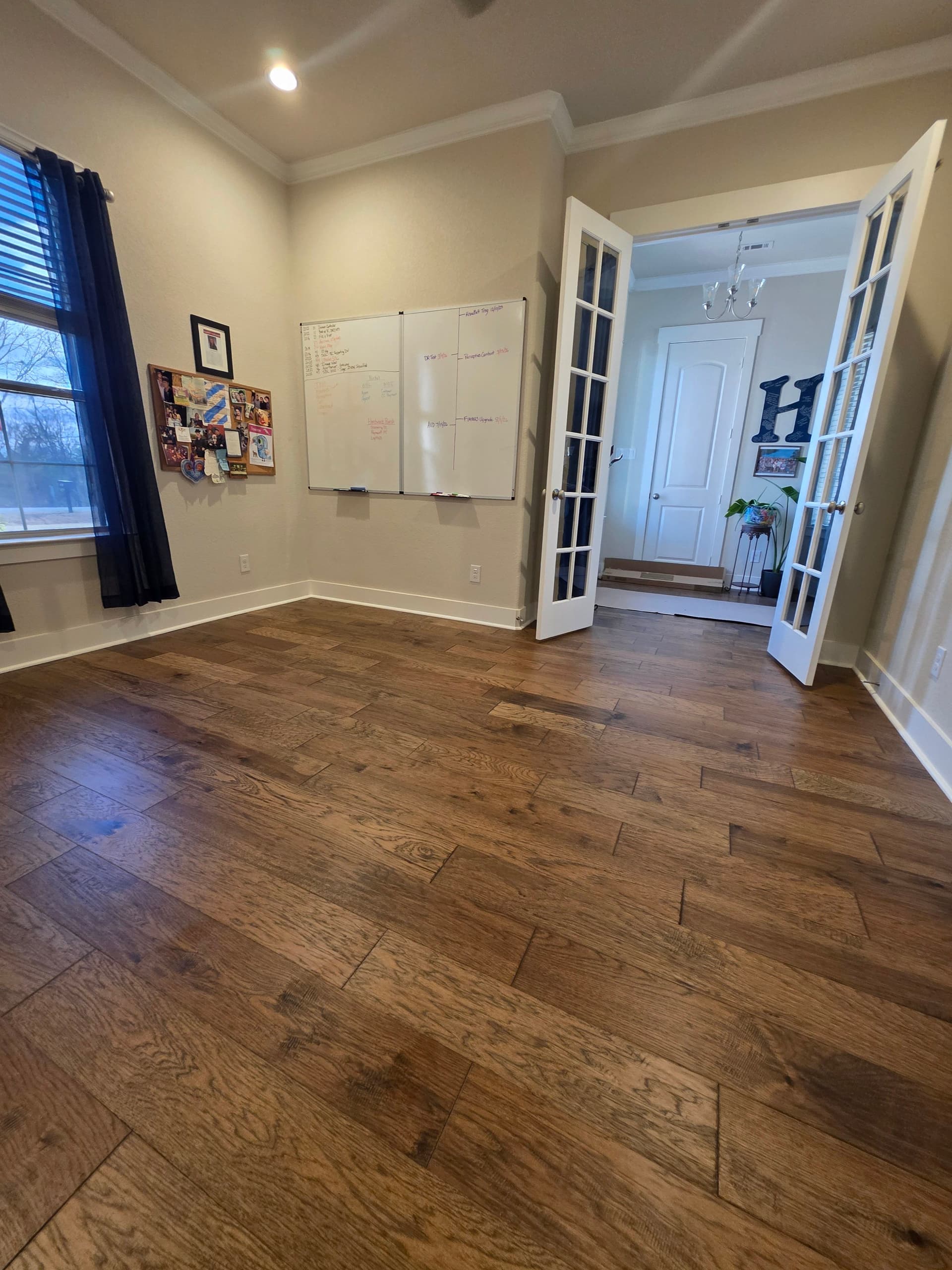 Gallery photos for Cozy Mohawk Carpets and Elegant Hardwood in Waxahachie: Image #4