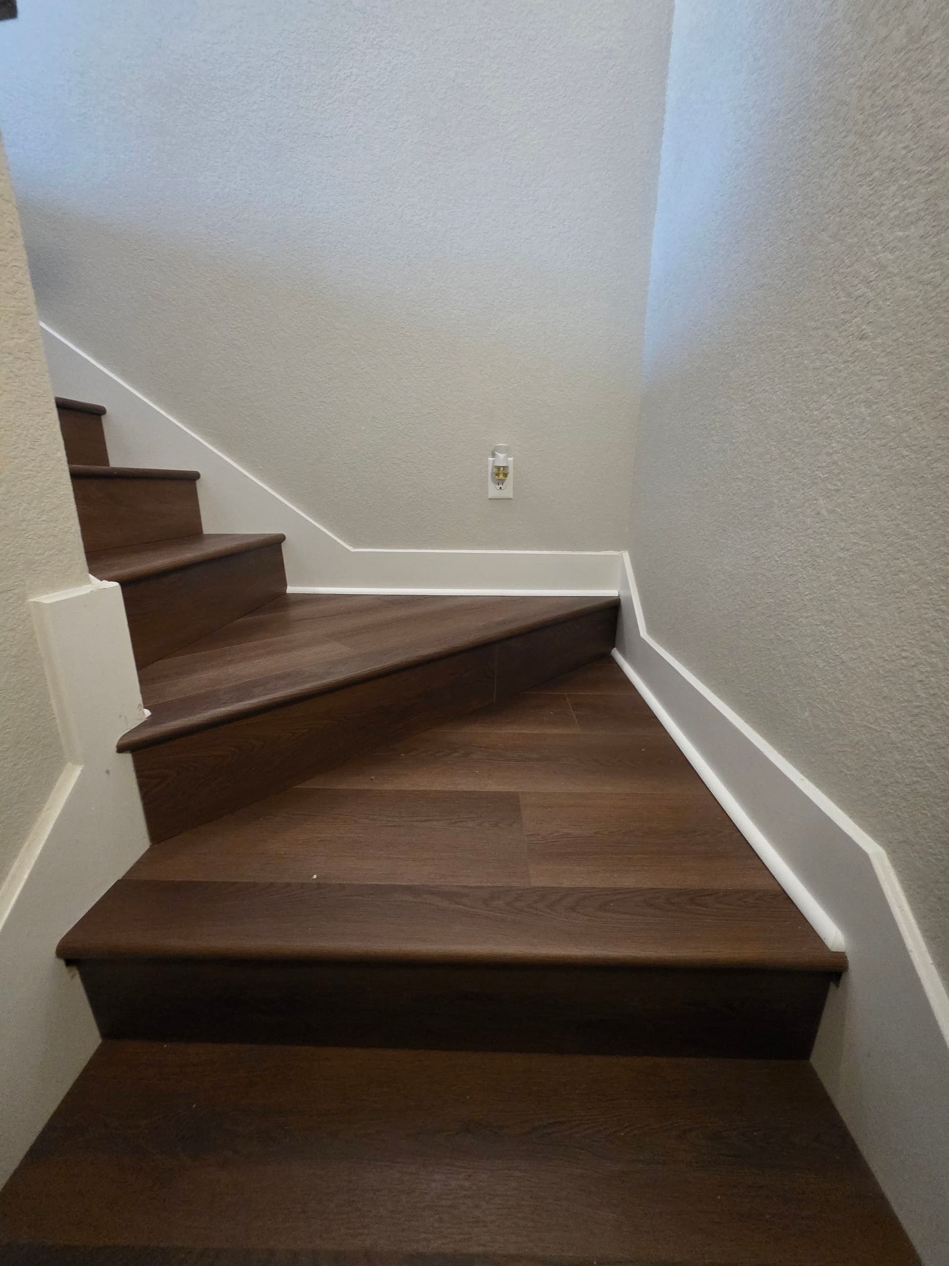 Gallery photos for Hybrid Floors, Stair Treads, and Carpet With a Moisture Fix First: Image #8