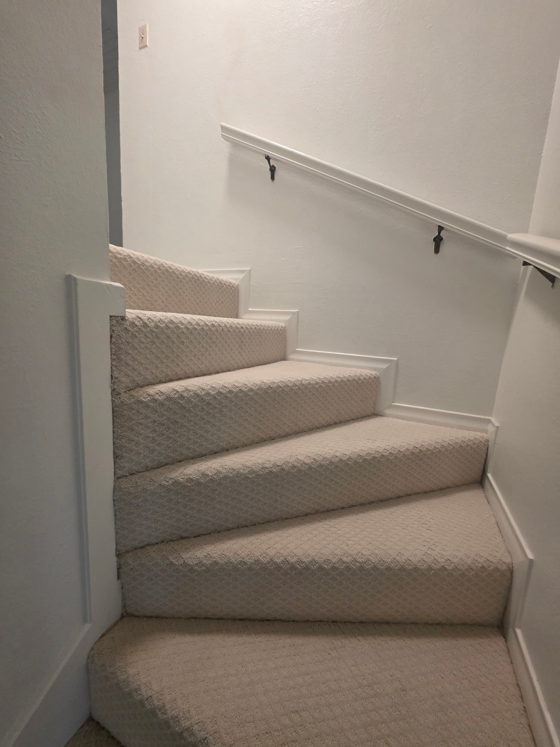 Gallery photos for Plush and Berber Carpet Installed Across 5 Rooms and Stairs: Image #6