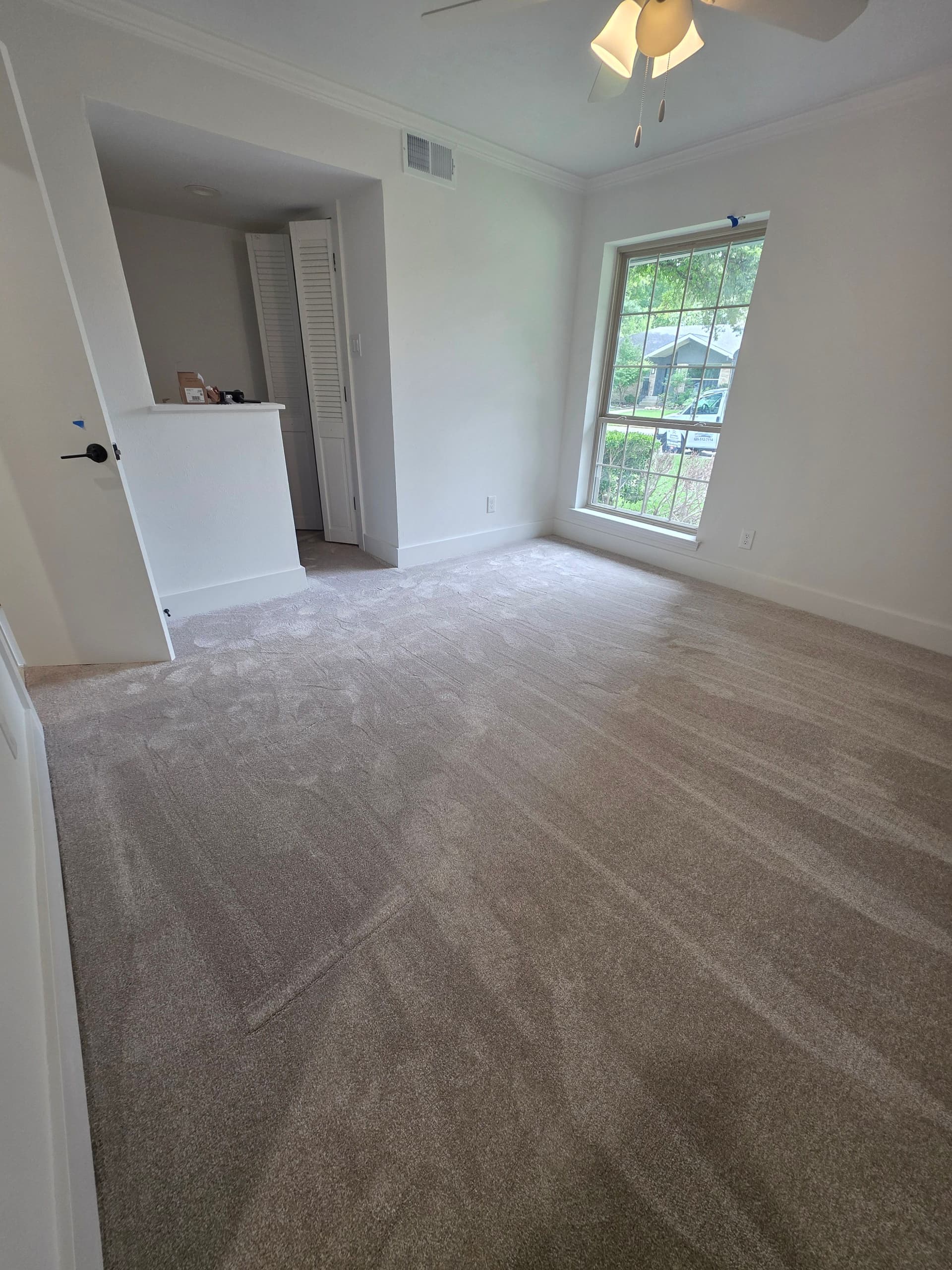 Gallery photos for Plush and Berber Carpet Installed Across 5 Rooms and Stairs: Image #4