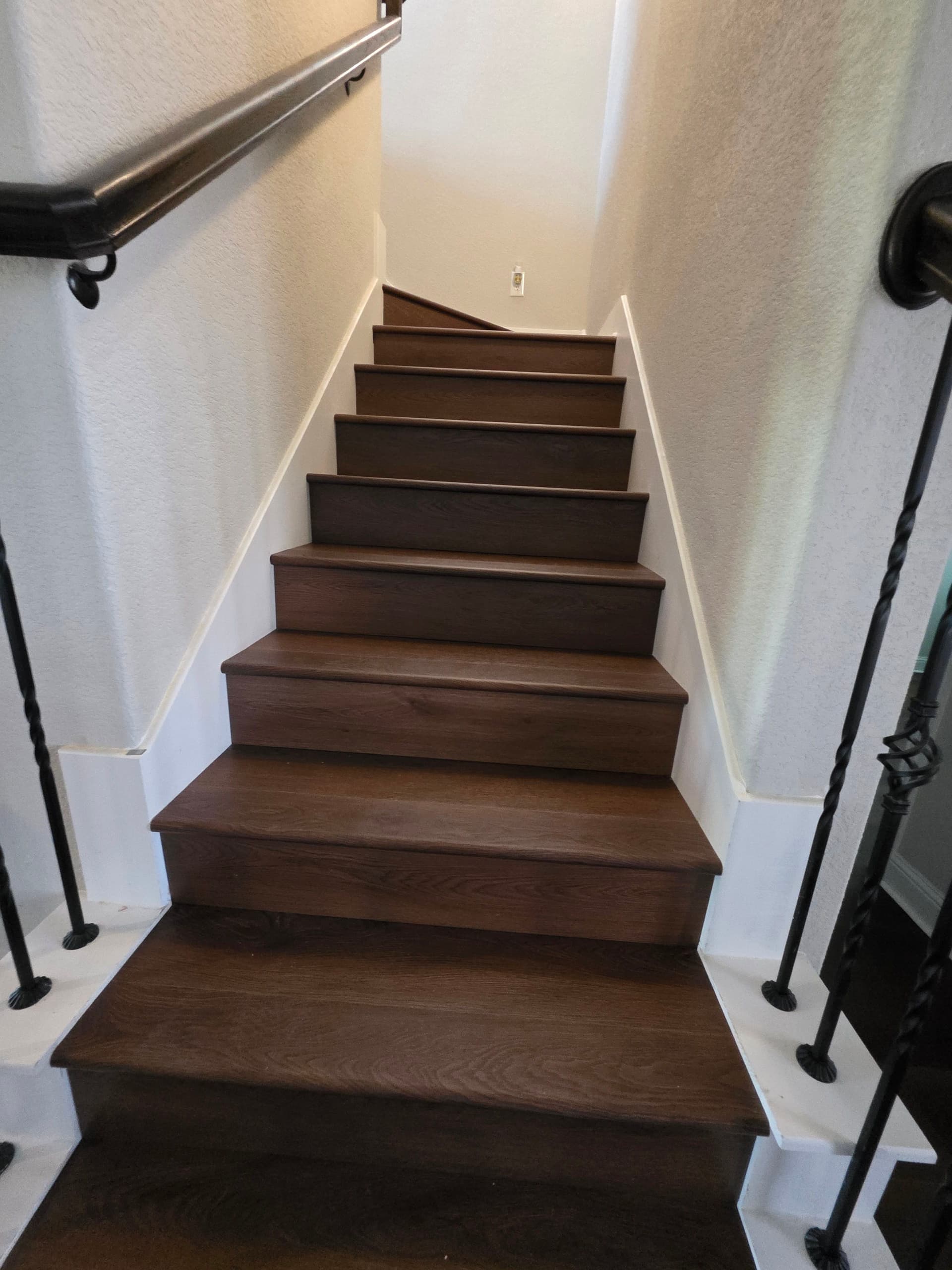 Gallery photos for Hybrid Floors, Stair Treads, and Carpet With a Moisture Fix First: Image #4