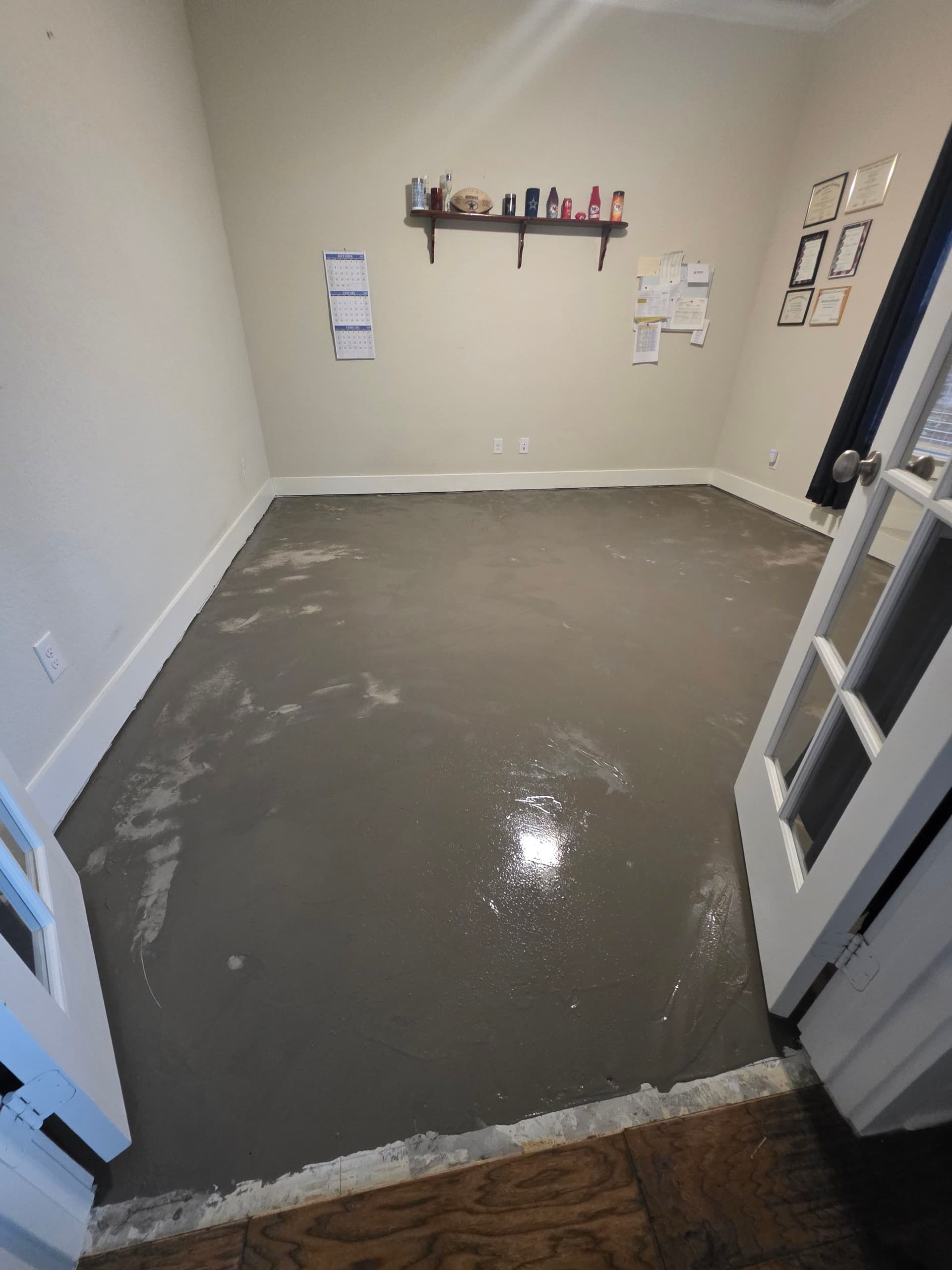 Gallery photos for Cozy Mohawk Carpets and Elegant Hardwood in Waxahachie: Image #6