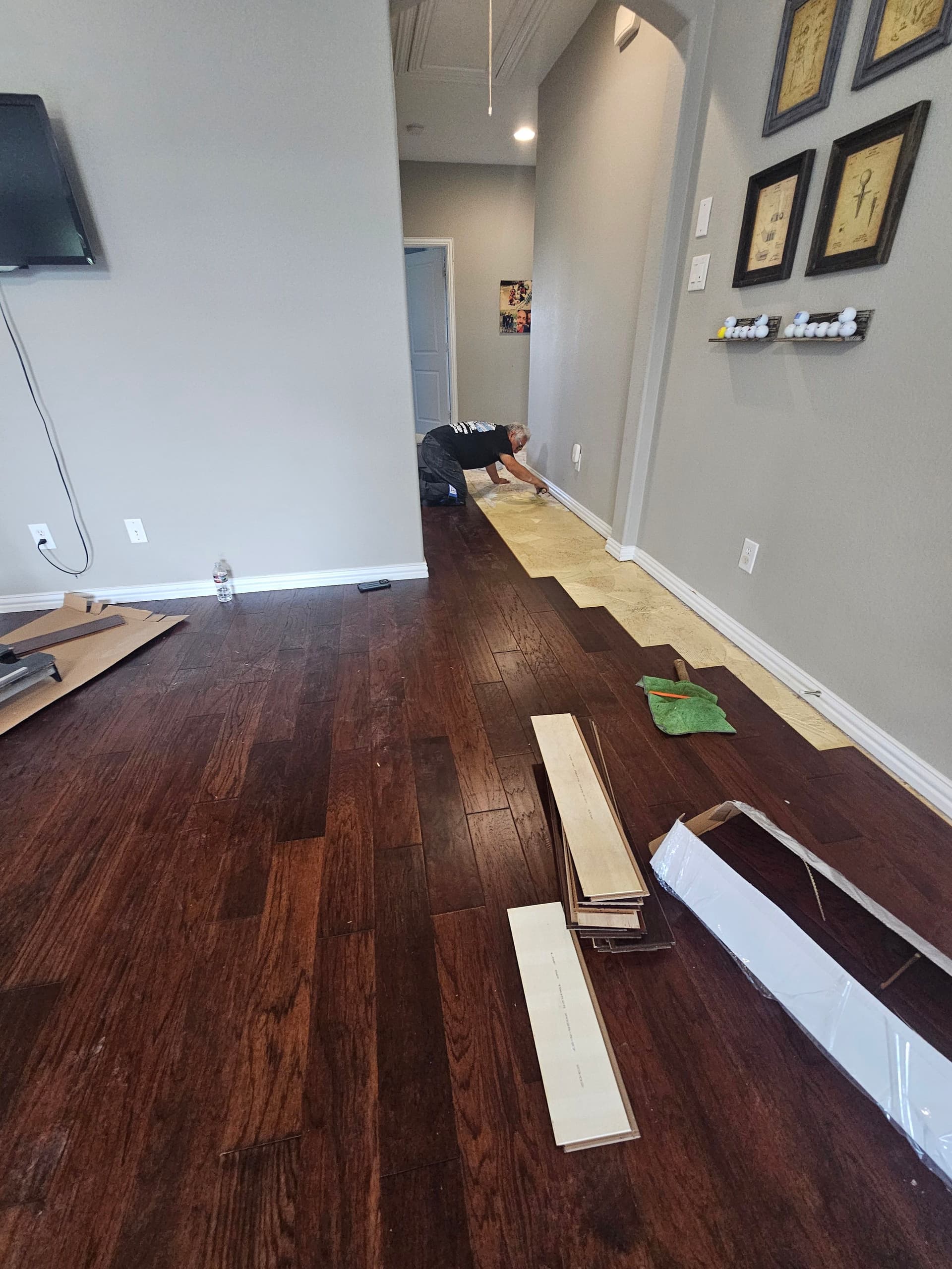 Gallery photos for Elegant Hardwood Makeover for Stairs and Hallway: Image #7