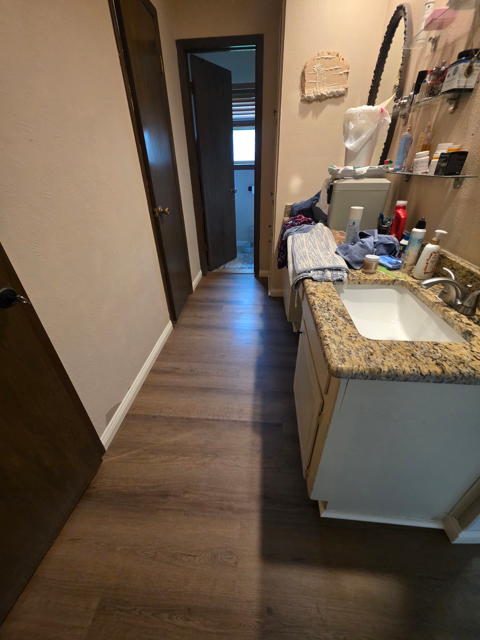 Gallery photos for Whole-Home Hybrid Floor Installation Done Right in Arlington: Image #8