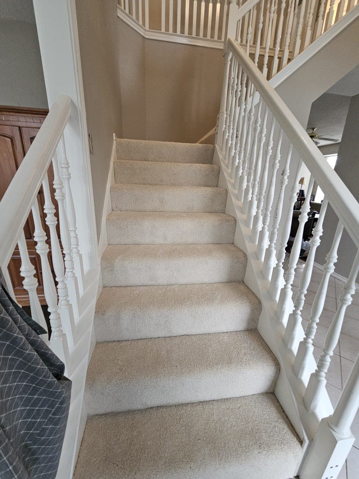 Gallery photos for Crafting Comfort with Mohawk Carpets: Image #6