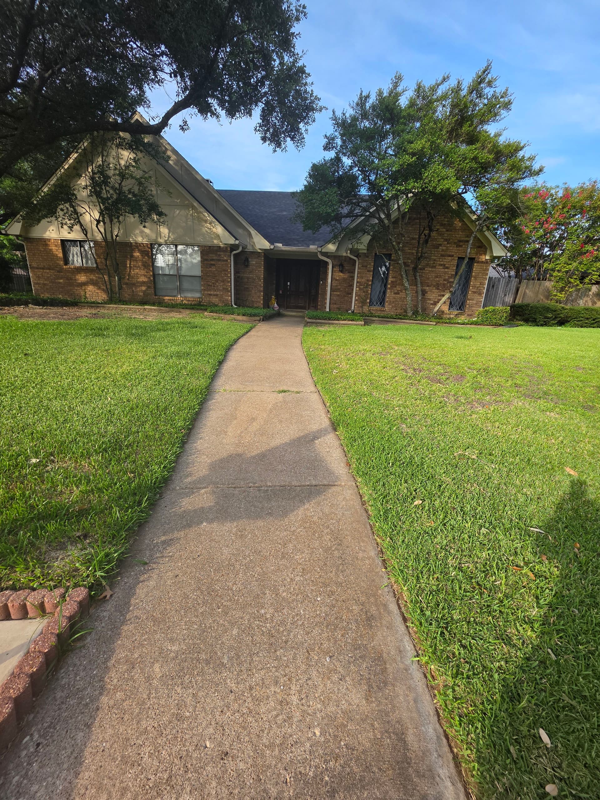 Vinyl Plank Floors Installed in Two Rooms in Mansfield TX image