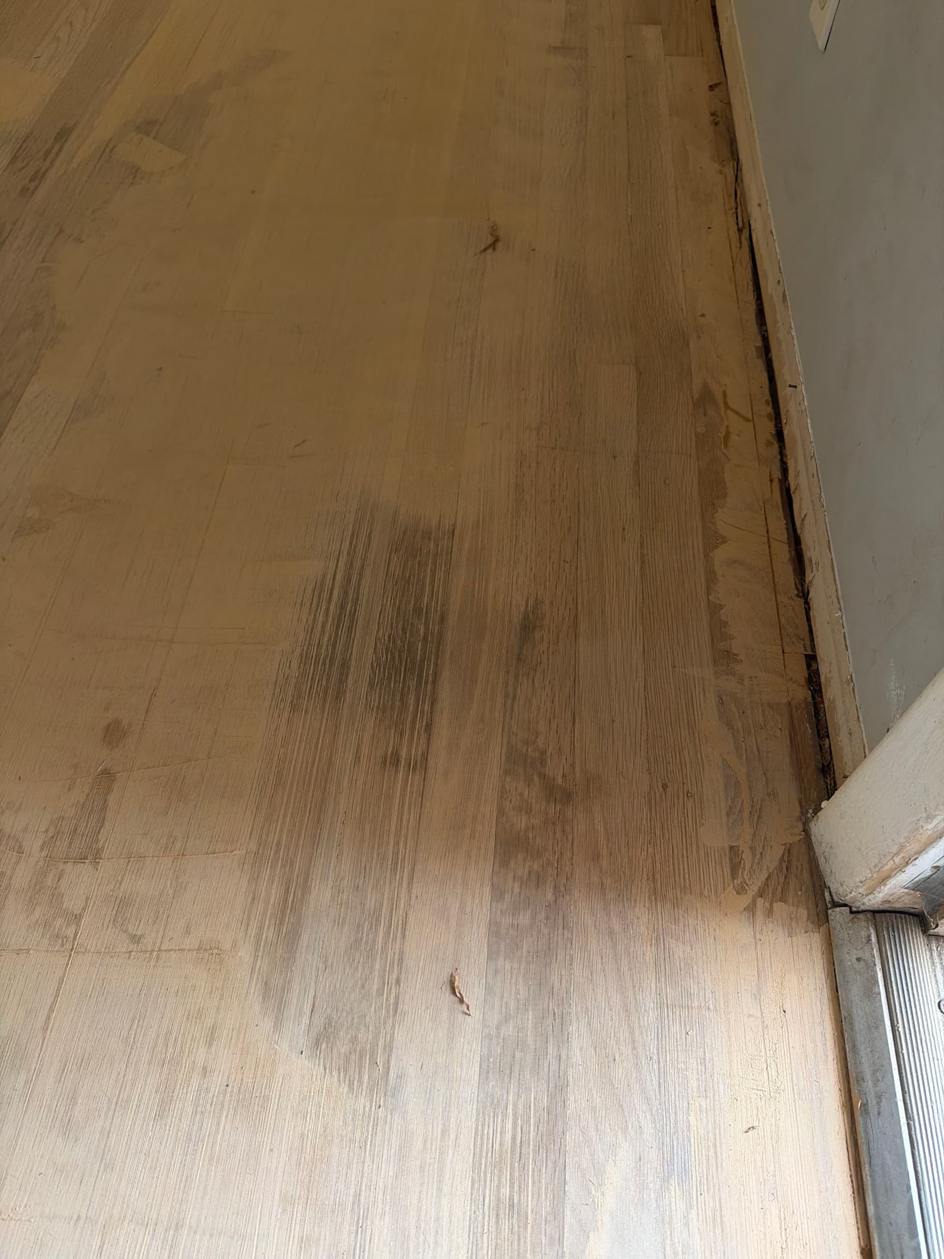 Gallery photos for Hardwood Floor Refinishing Brings New Life to Vintage Home: Image #3