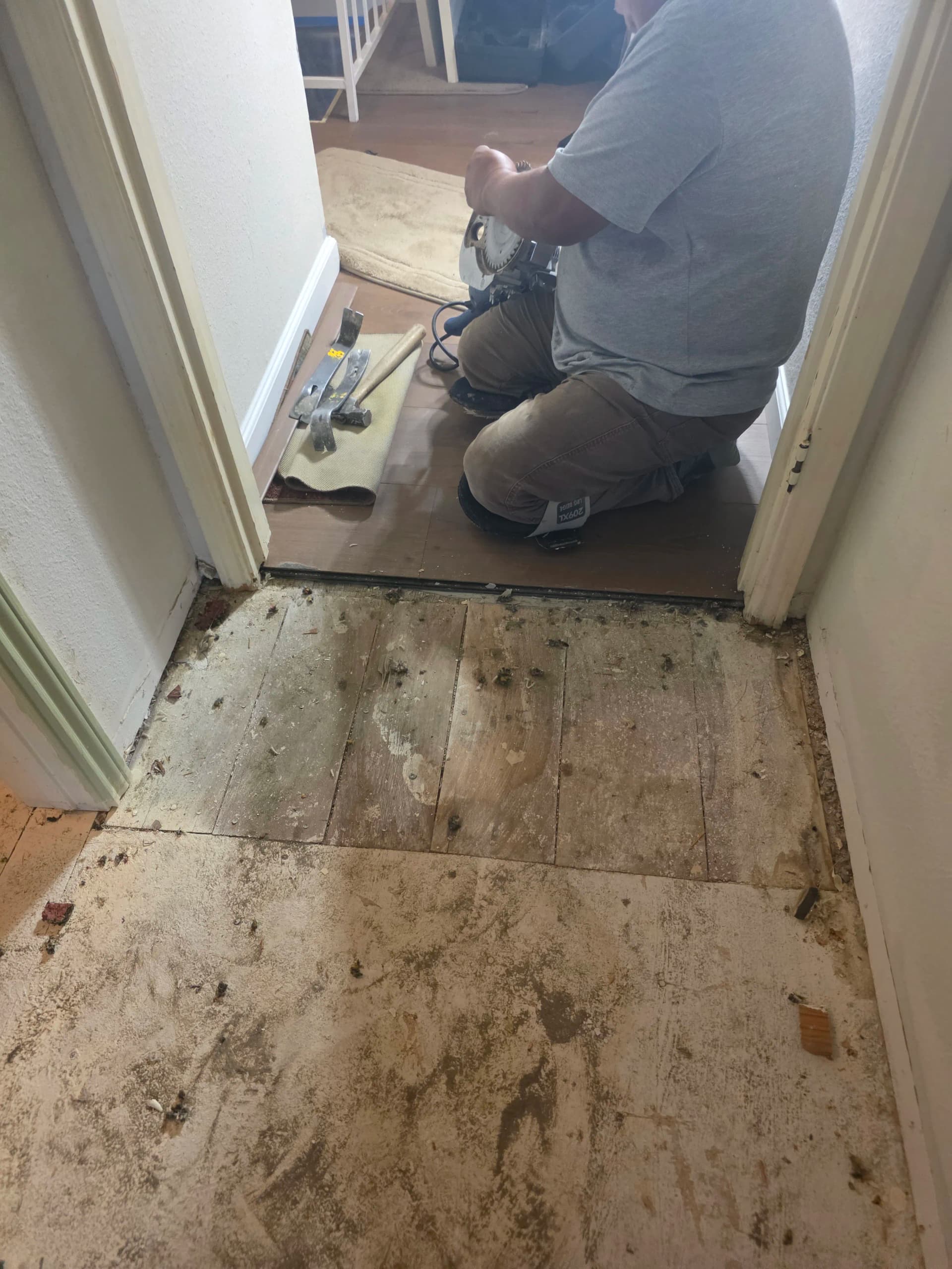 Gallery photos for Phase 2 Hybrid Flooring Install Done Right in Frisco: Image #1