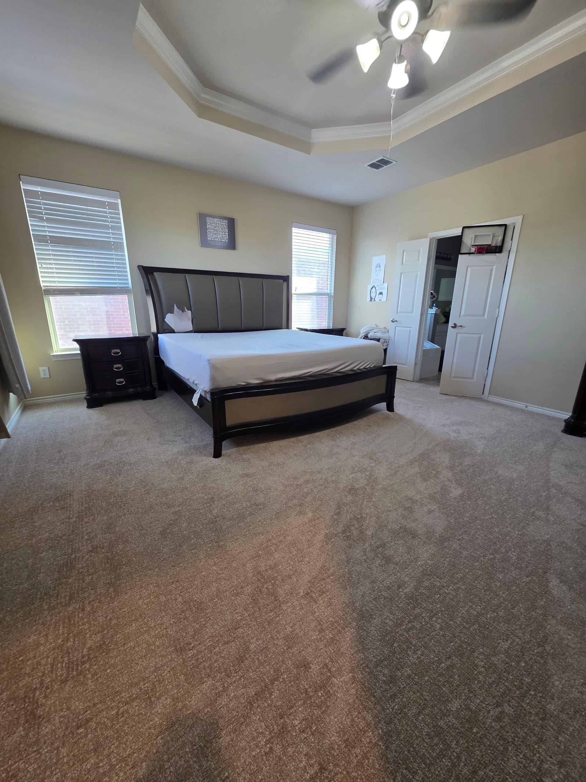 Gallery photos for Fresh Berber Carpet Installation in a Cozy Home: Image #8