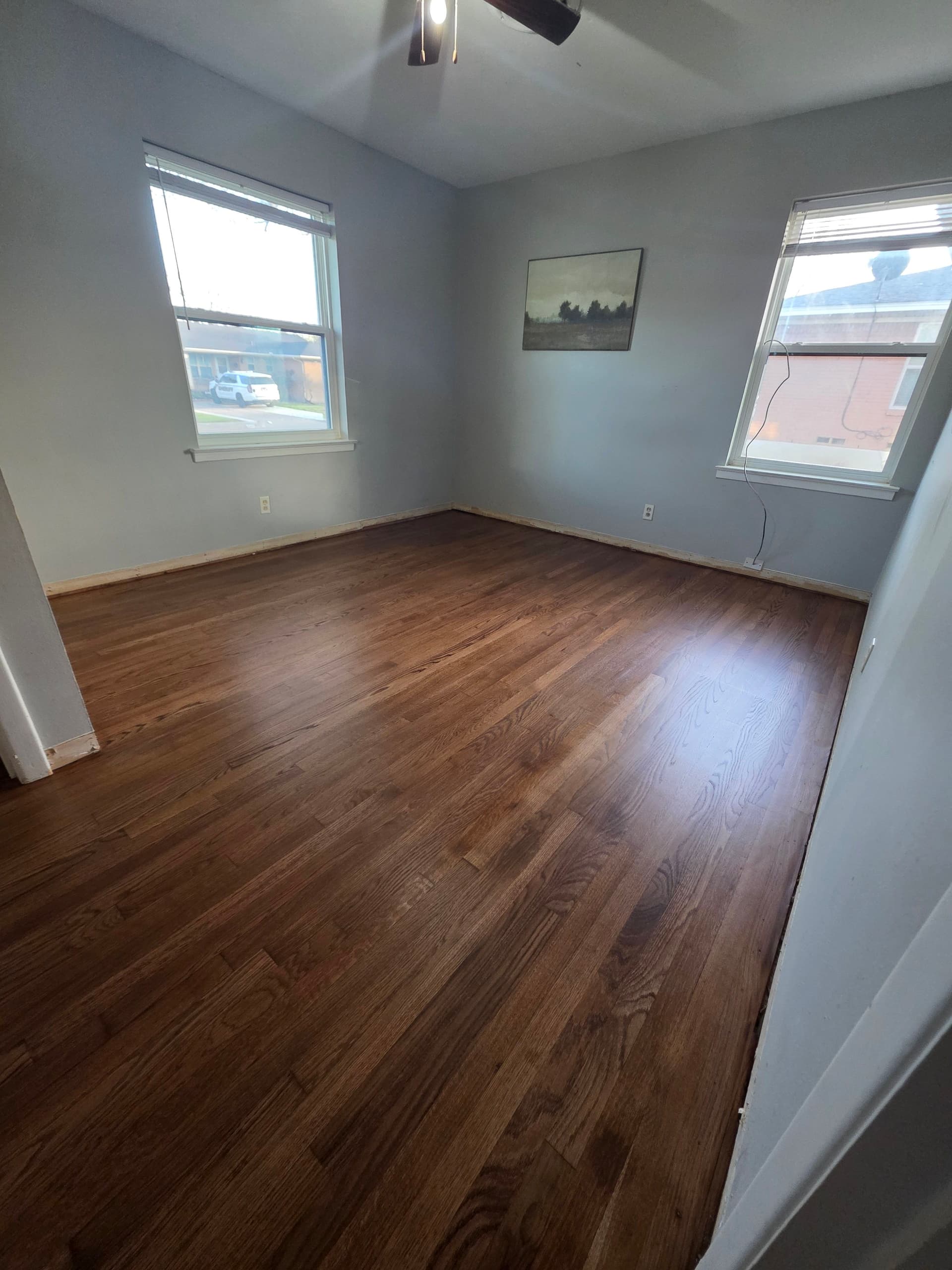 Gallery photos for Hardwood Flooring Makeover for a Cozy Home: Image #5