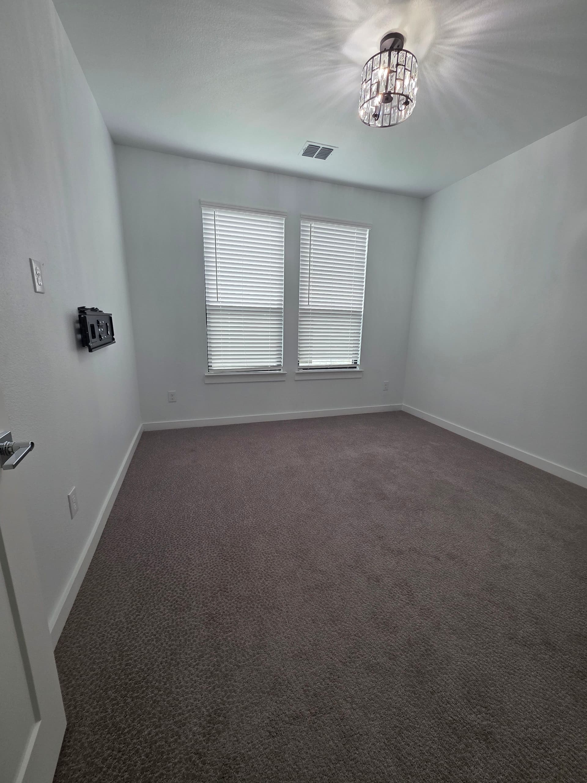 Gallery photos for Frisco Home Goes From Old Carpet to Fresh Wood Flooring: Image #2
