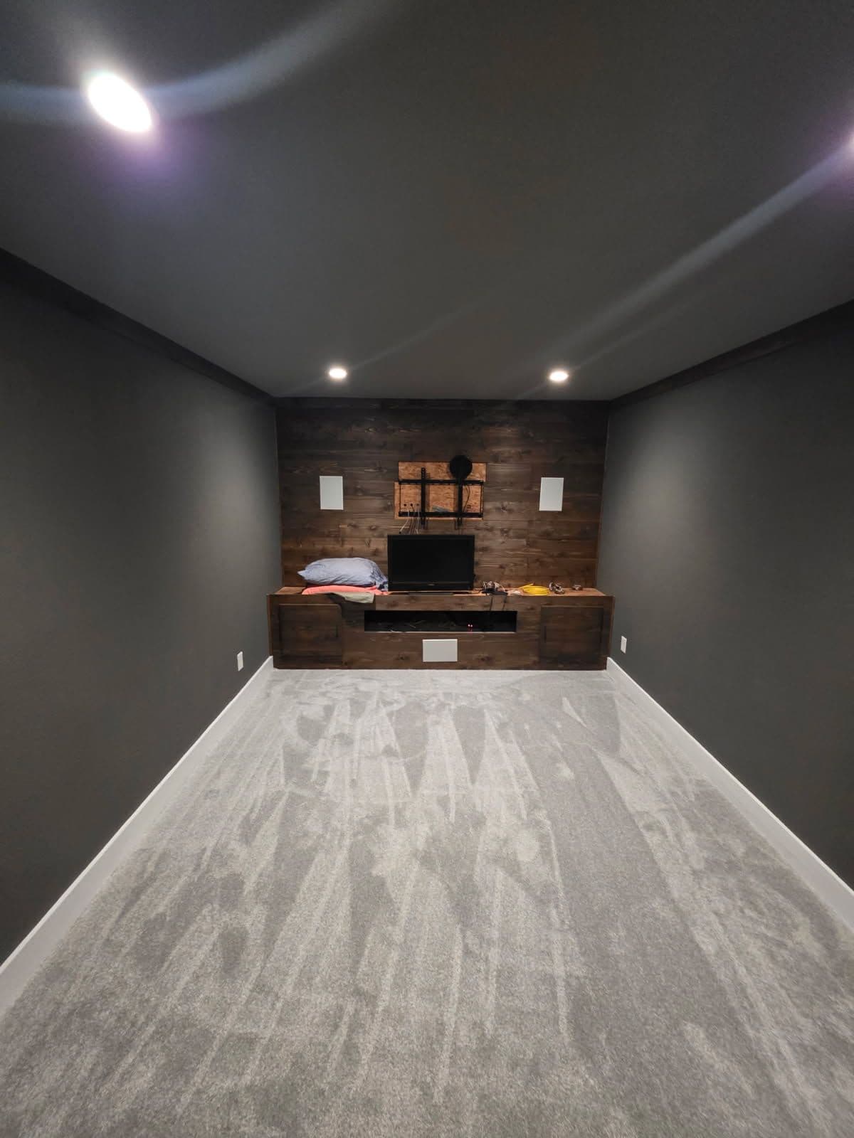 Gallery photos for Comfort and Style with New Carpet Installation in Rhome: Image #2