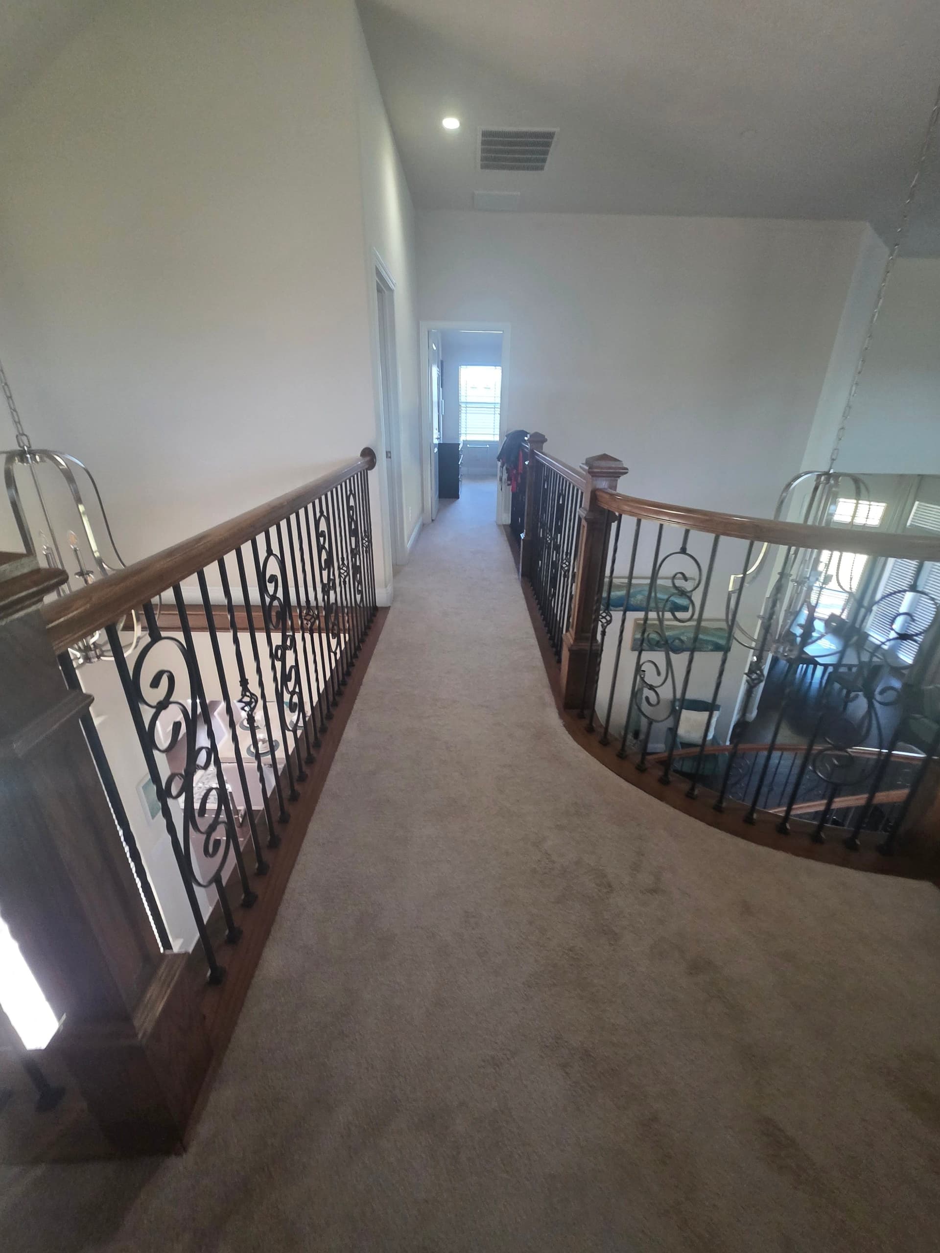 Gallery photos for Full Second Floor Carpet Replacement in Allen TX: Image #3