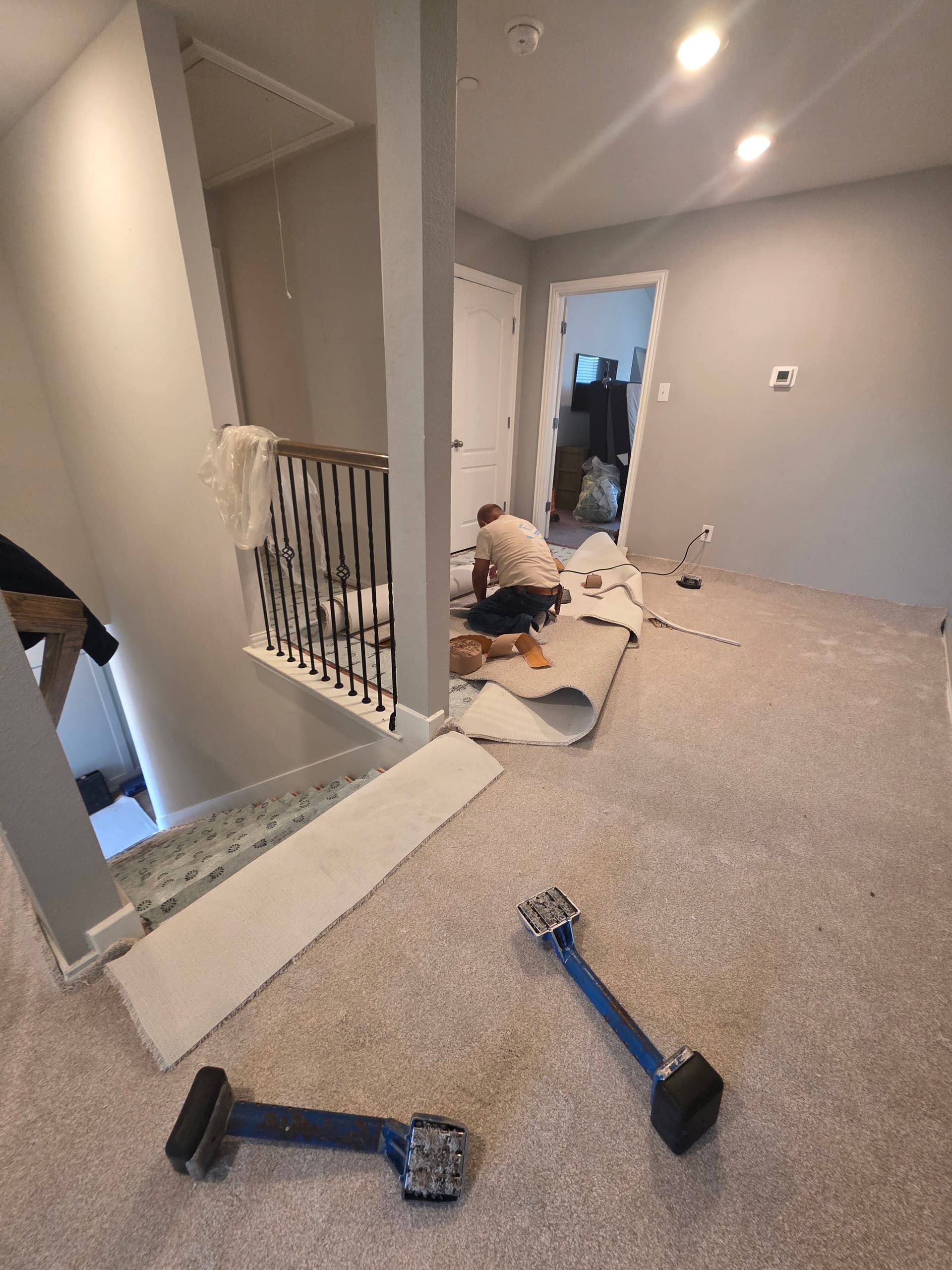 Gallery photos for Elevated Home Comfort with Mohawk Carpet Installation: Image #4