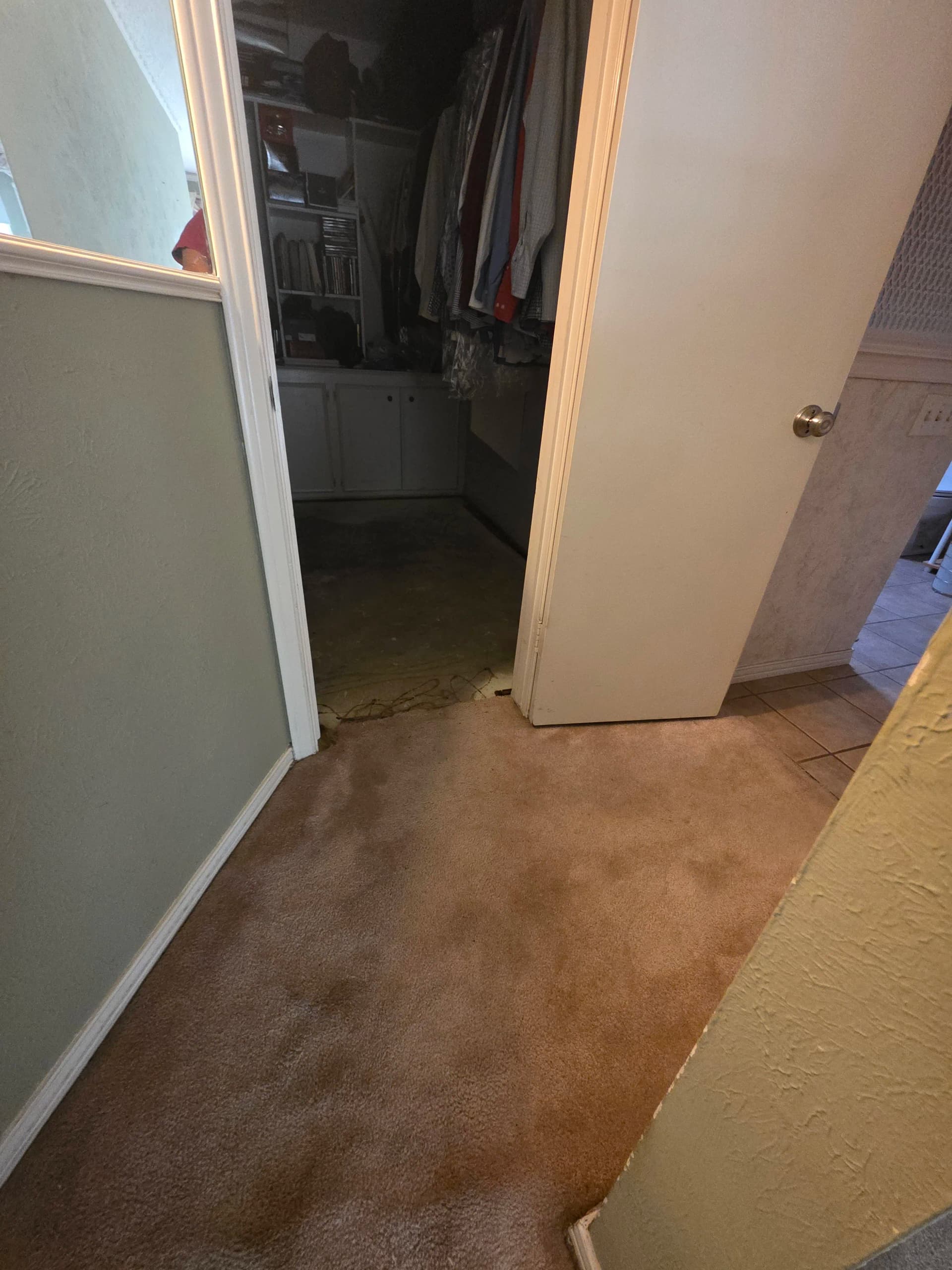 Gallery photos for 12mm Hybrid Flooring Installed in Duncanville Master Bedroom and Closet: Image #2