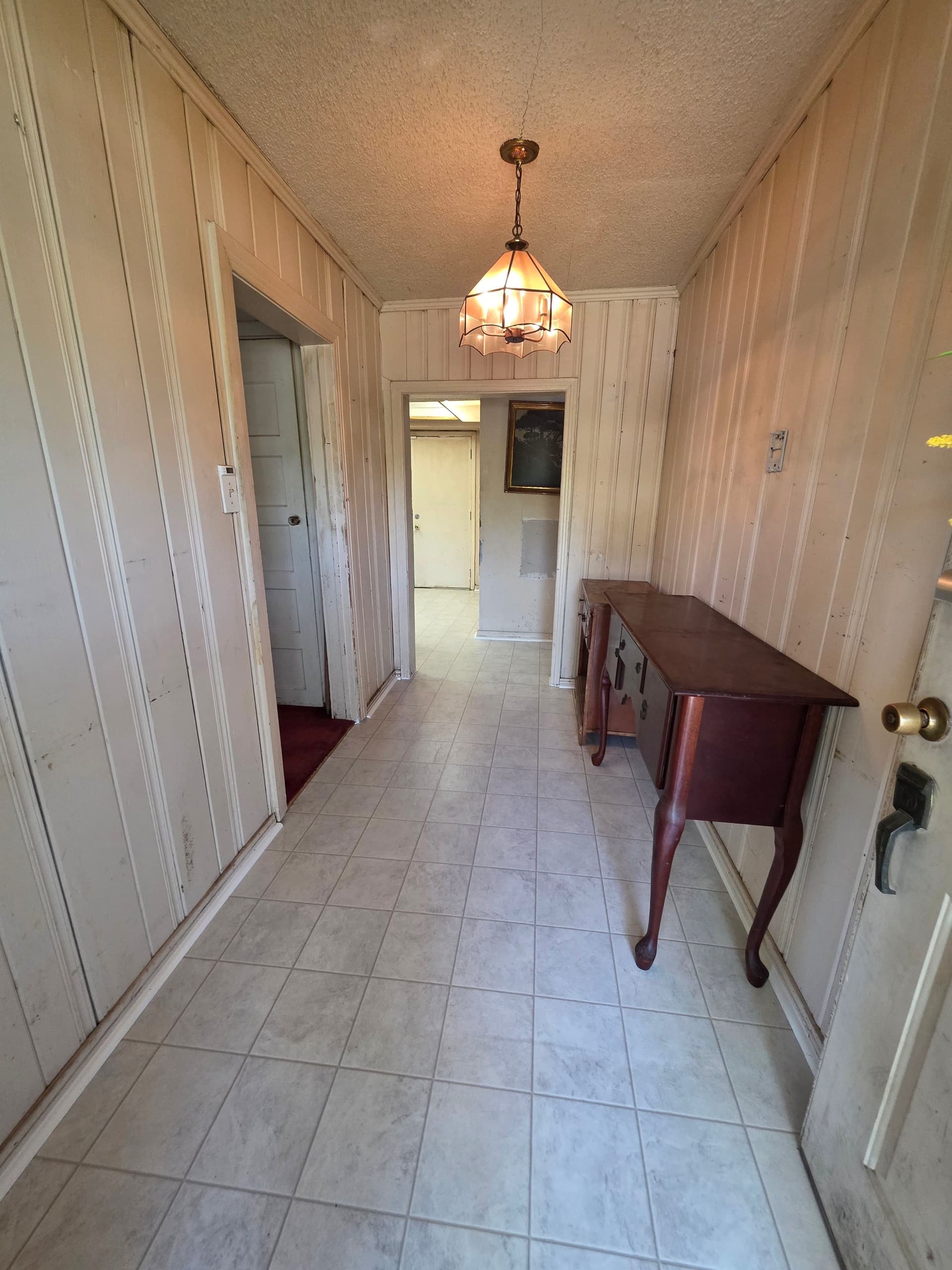 Gallery photos for Stunning Flooring Overhaul: Transforming Every Room: Image #1