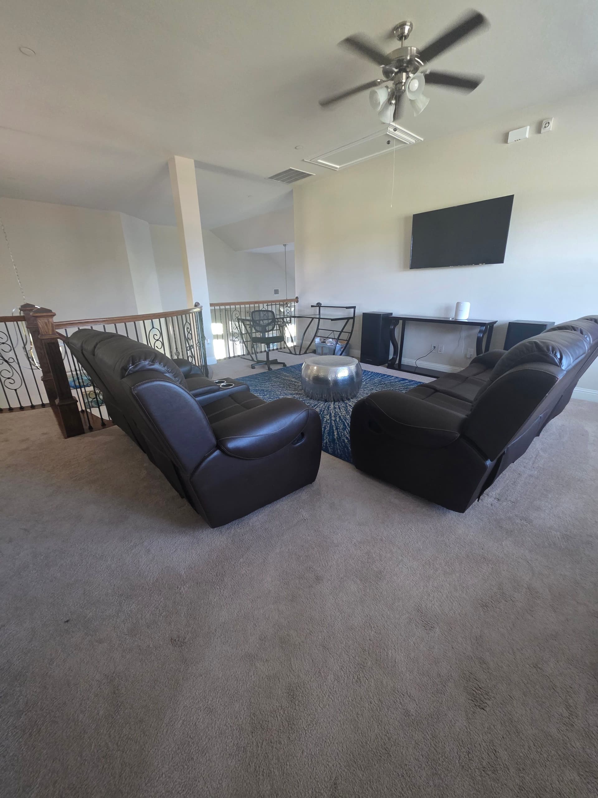 Gallery photos for Full Second Floor Carpet Replacement in Allen TX: Image #2