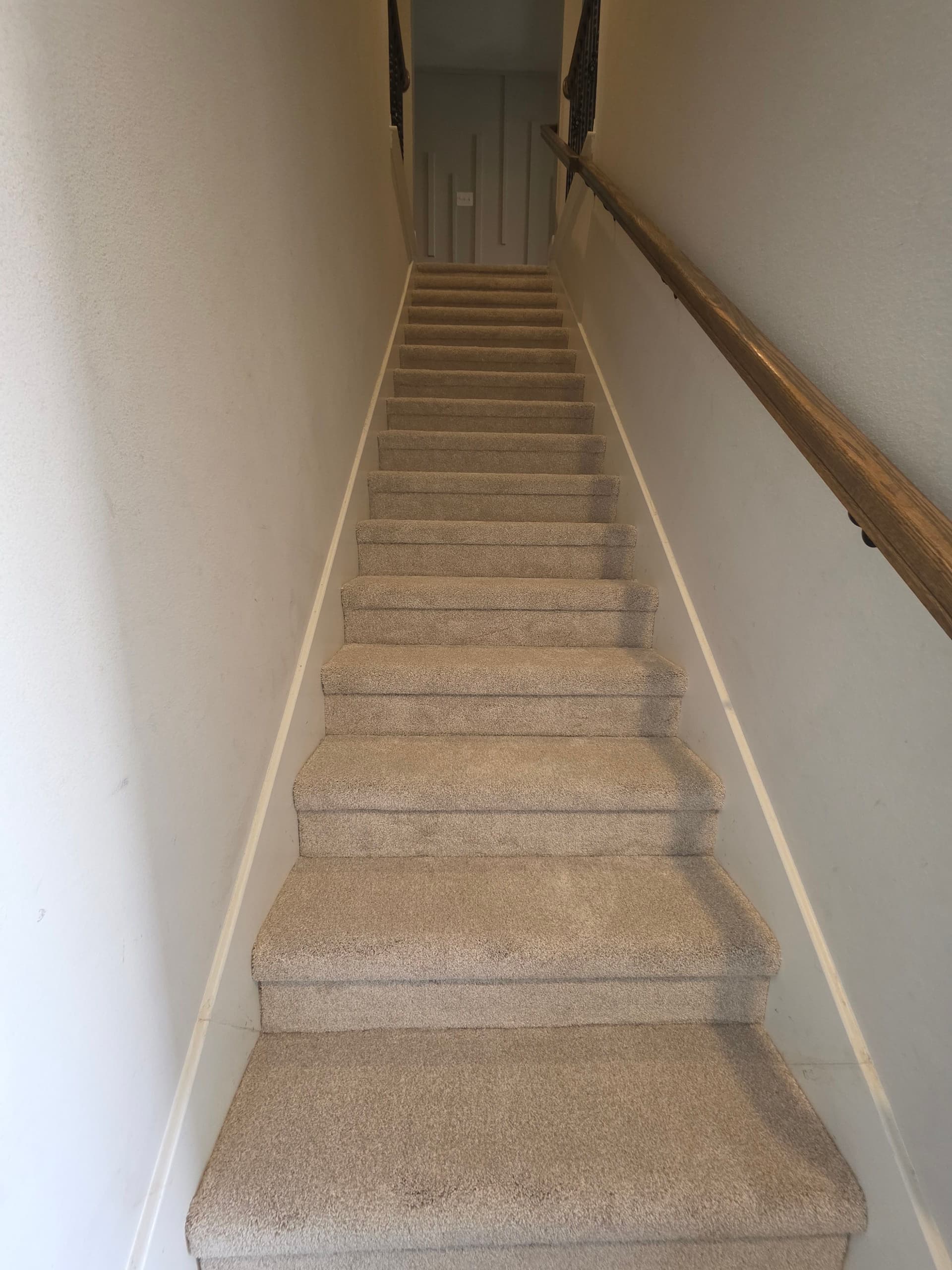 Gallery photos for Elevated Home Comfort with Mohawk Carpet Installation: Image #1