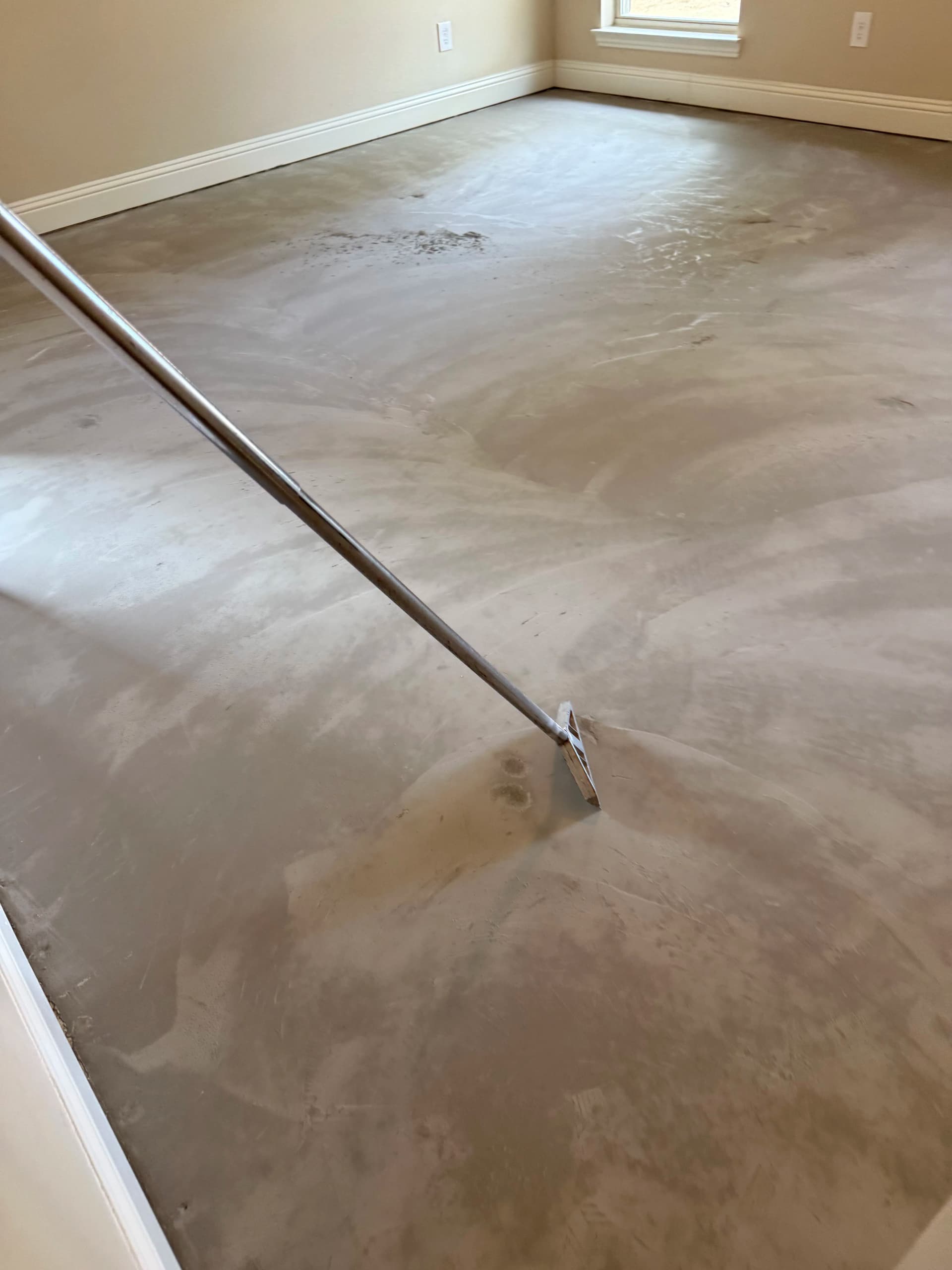 Gallery photos for Carpet to LVP Bedroom Flooring Install in Midlothian: Image #1