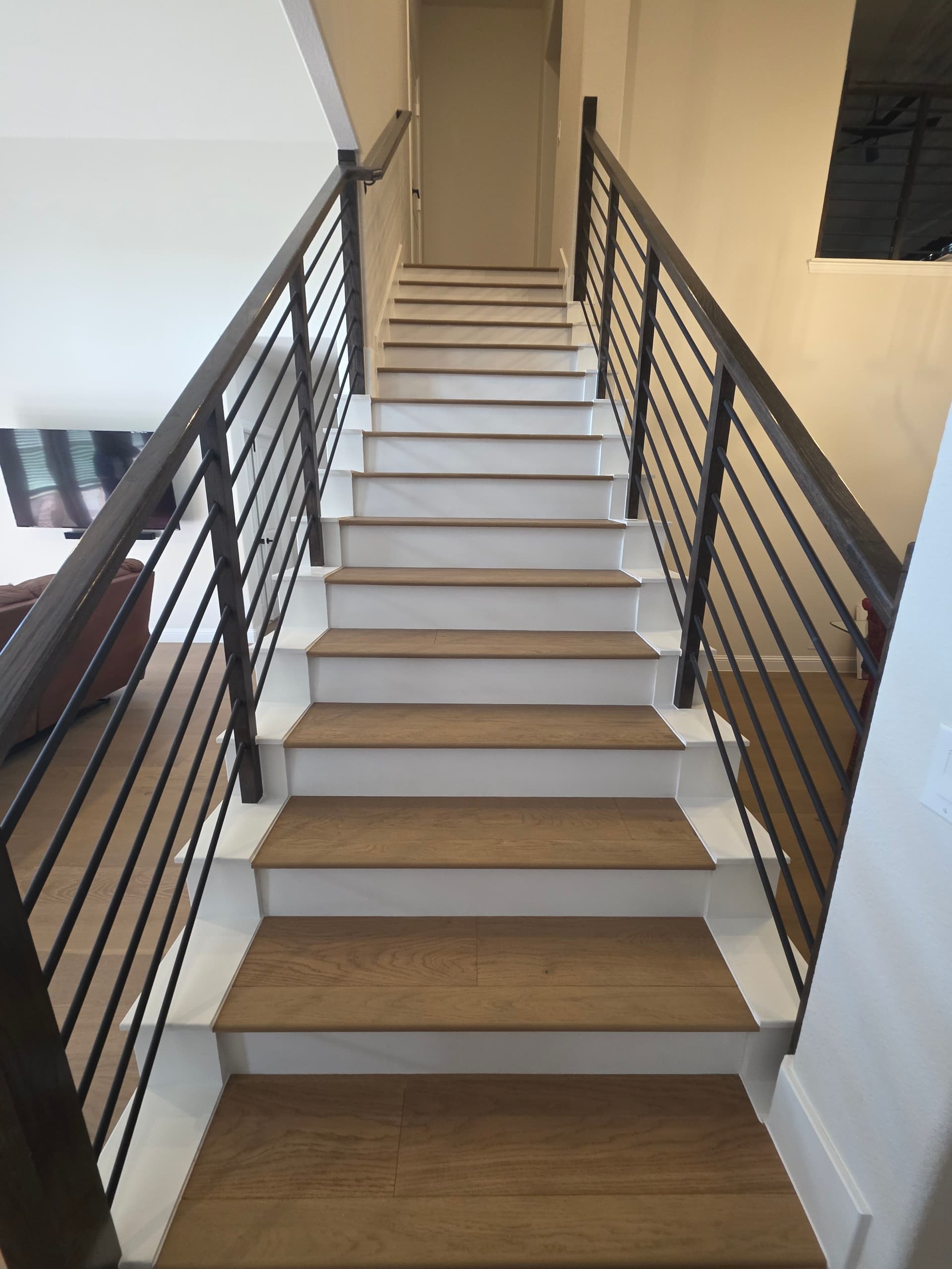 Gallery photos for Stylish Staircase Upgrade with Engineered Wood: Image #2