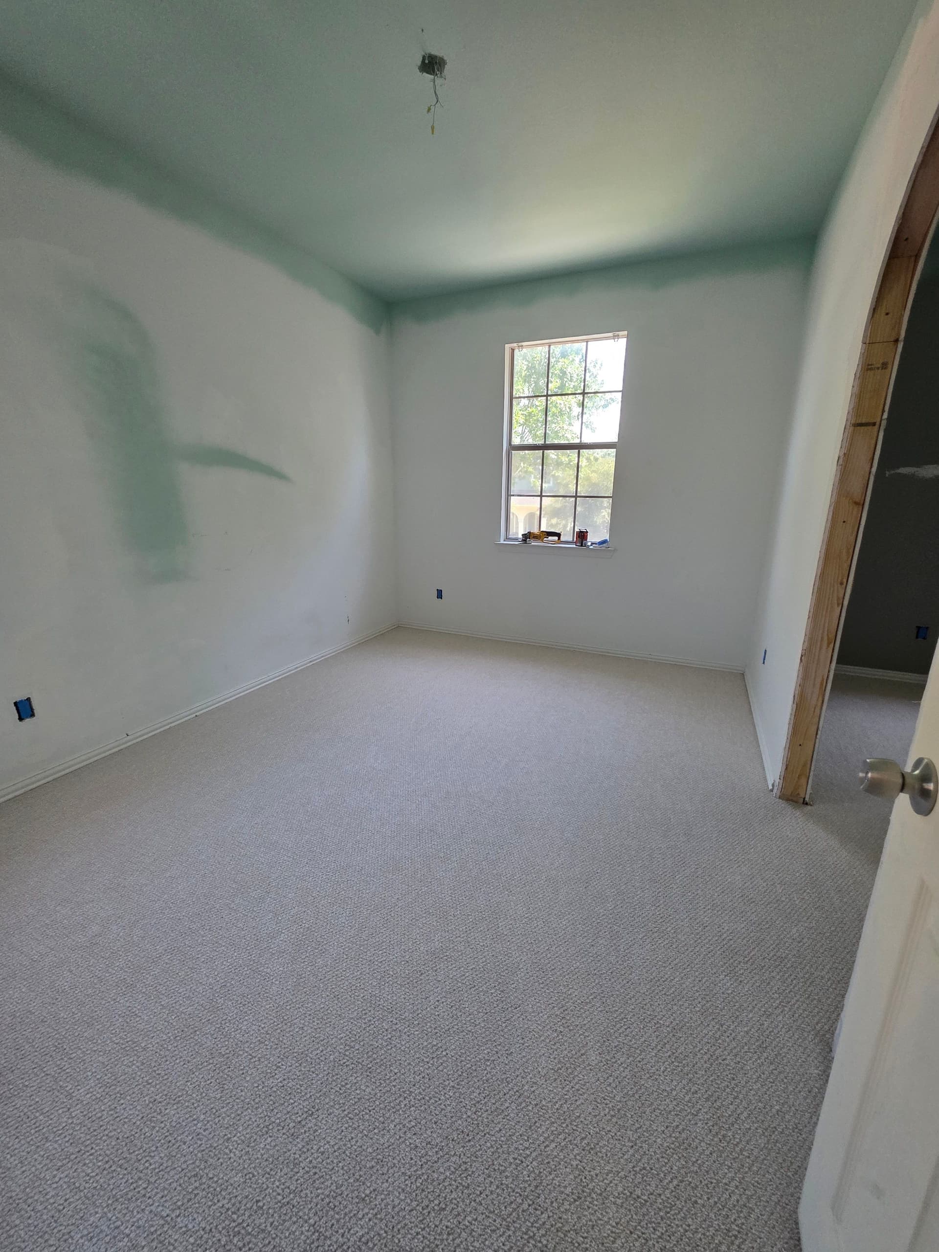 Gallery photos for Whole-House Berber Carpet Installation in Aubrey TX: Image #9