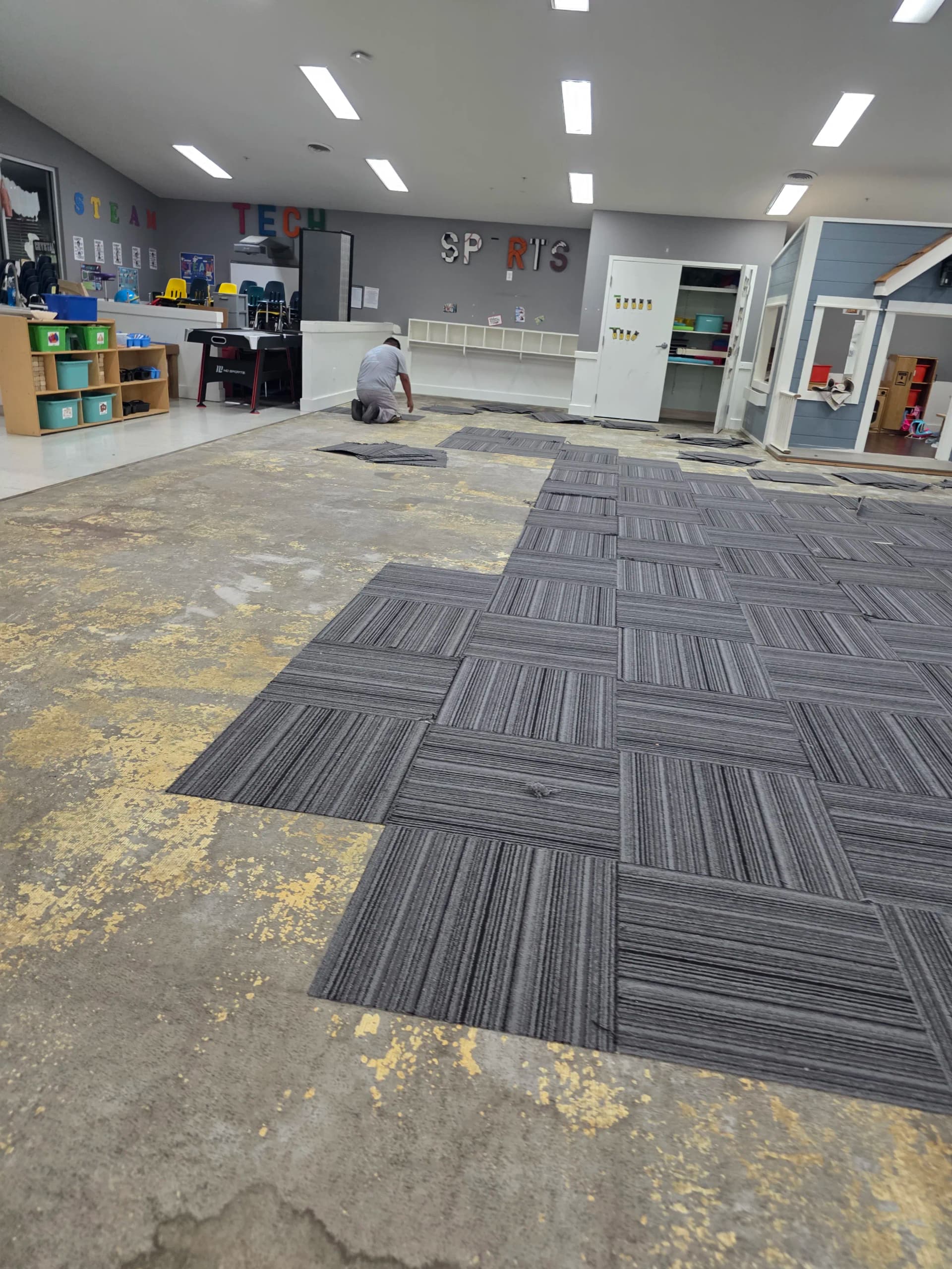 Gallery photos for Carpet Tile and Broadloom Install at a McKinney Kids Facility: Image #2