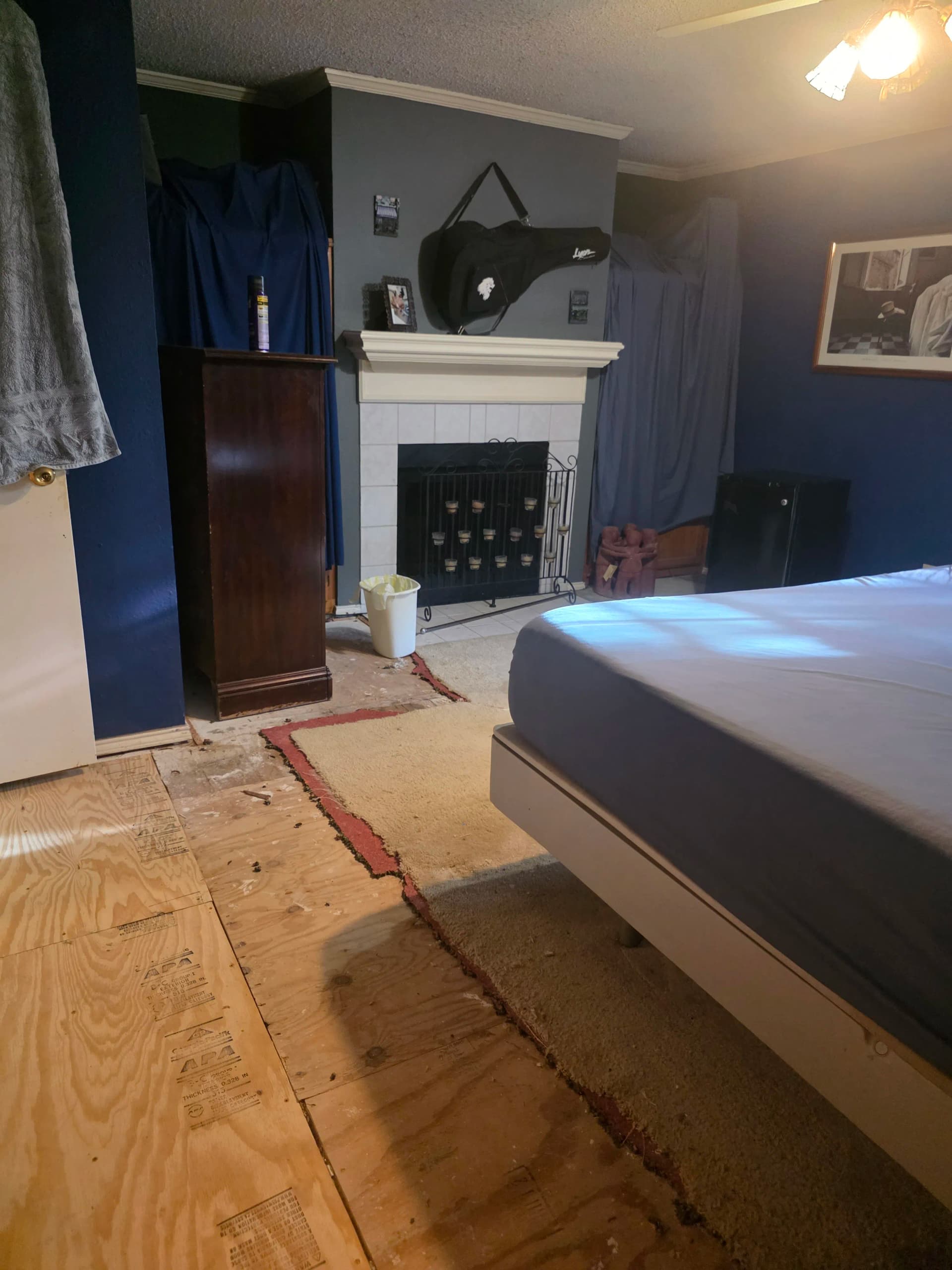 Gallery photos for Hybrid Flooring and Carpet Installation in Frisco: Image #1