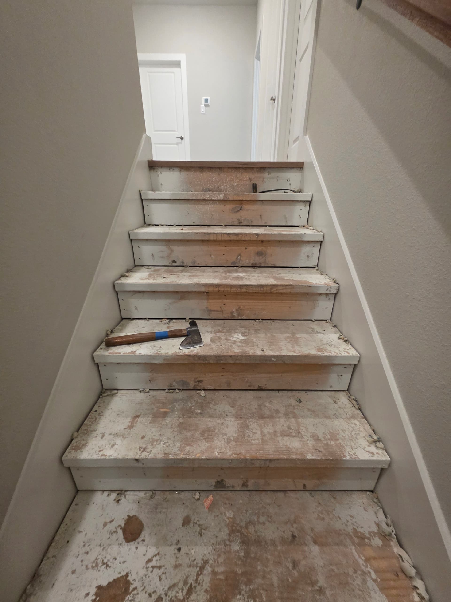 Gallery photos for Carpeted Stairs Get a Clean LVP Upgrade in Waxahachie: Image #1