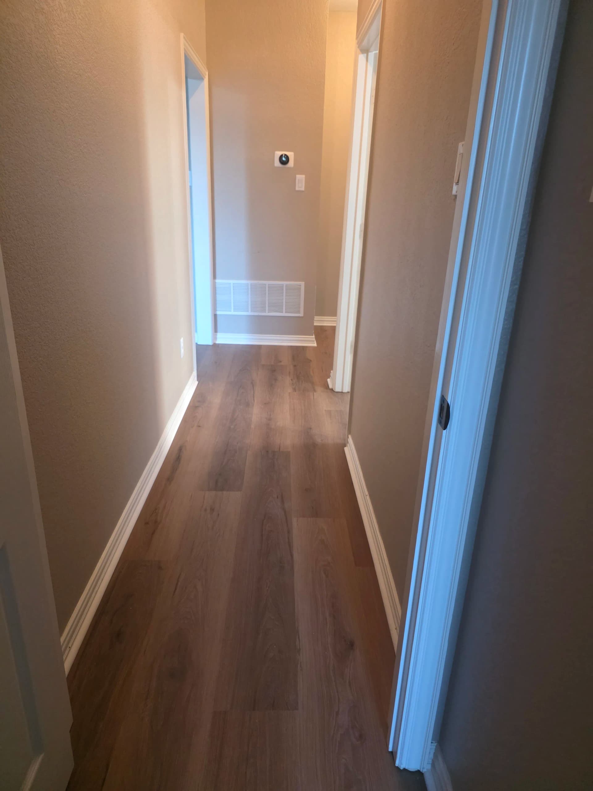 Gallery photos for Over 1,500 Sq Ft of Plank Flooring Completed in Midlothian Before Move-In: Image #5