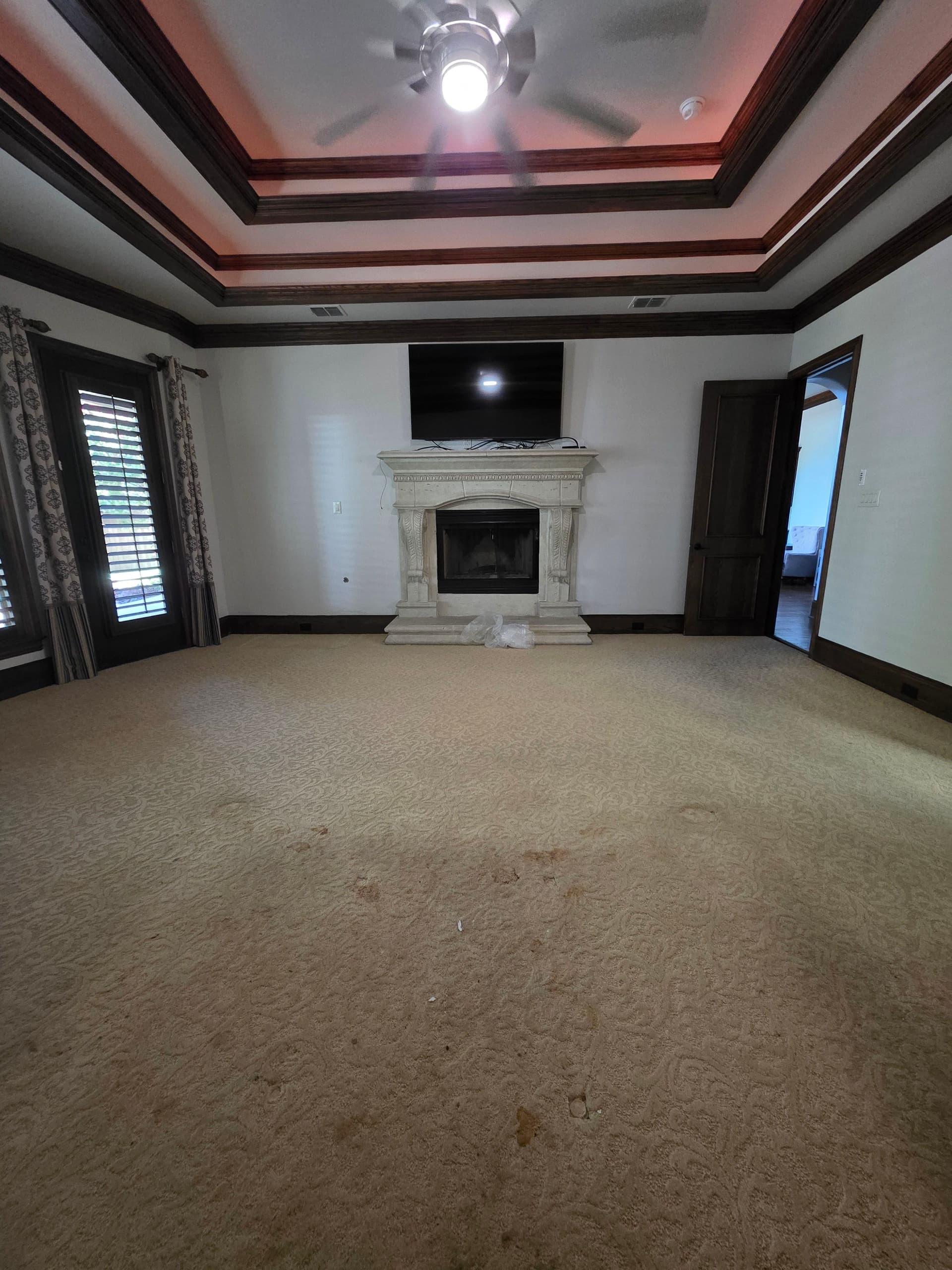 Gallery photos for Plush 60 oz Carpet and LVP Flooring Upgrade Across Multiple Rooms: Image #6