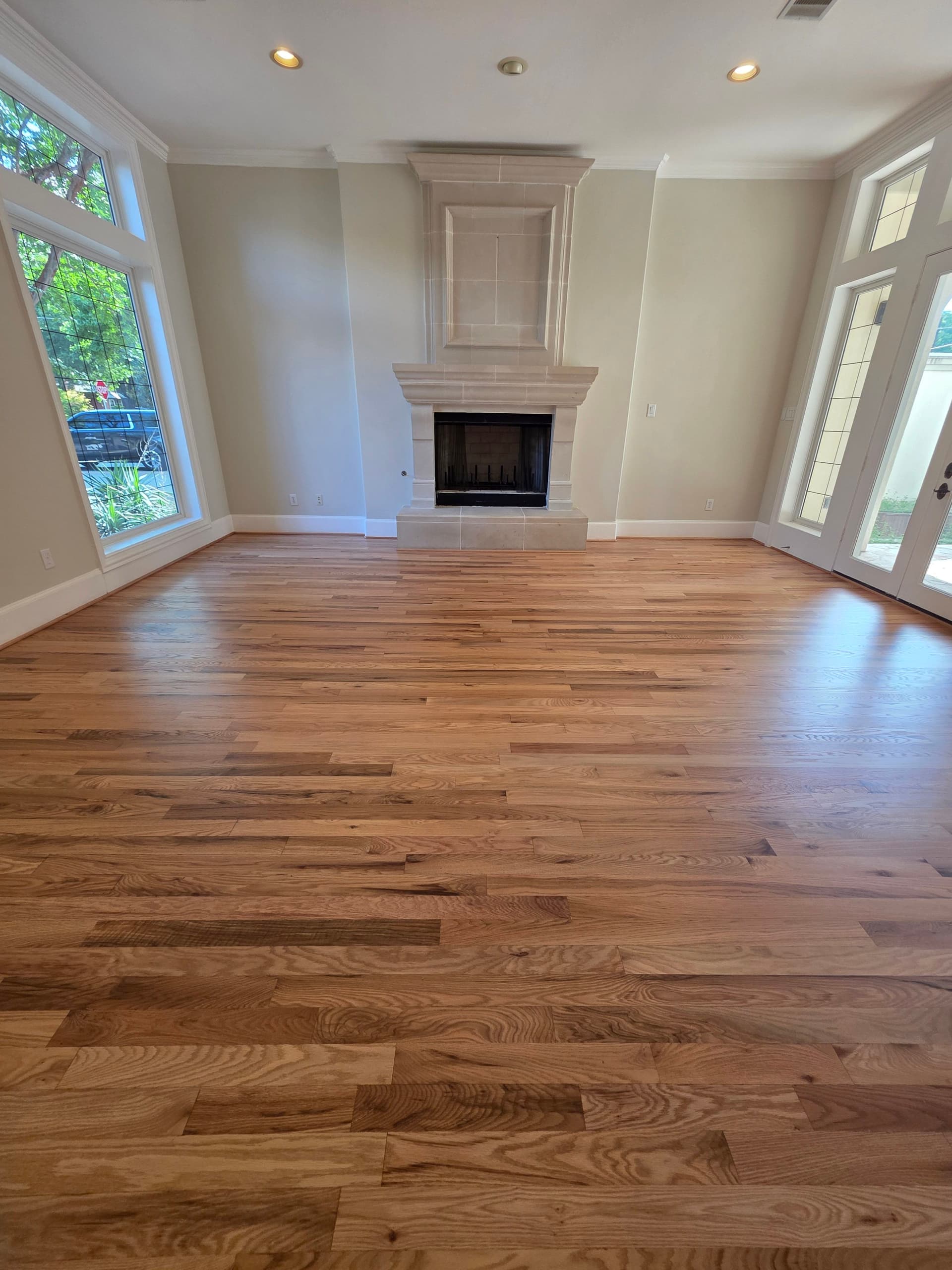 Gallery photos for Highland Park Hardwood Floor Sand and Refinish Done Right: Image #5