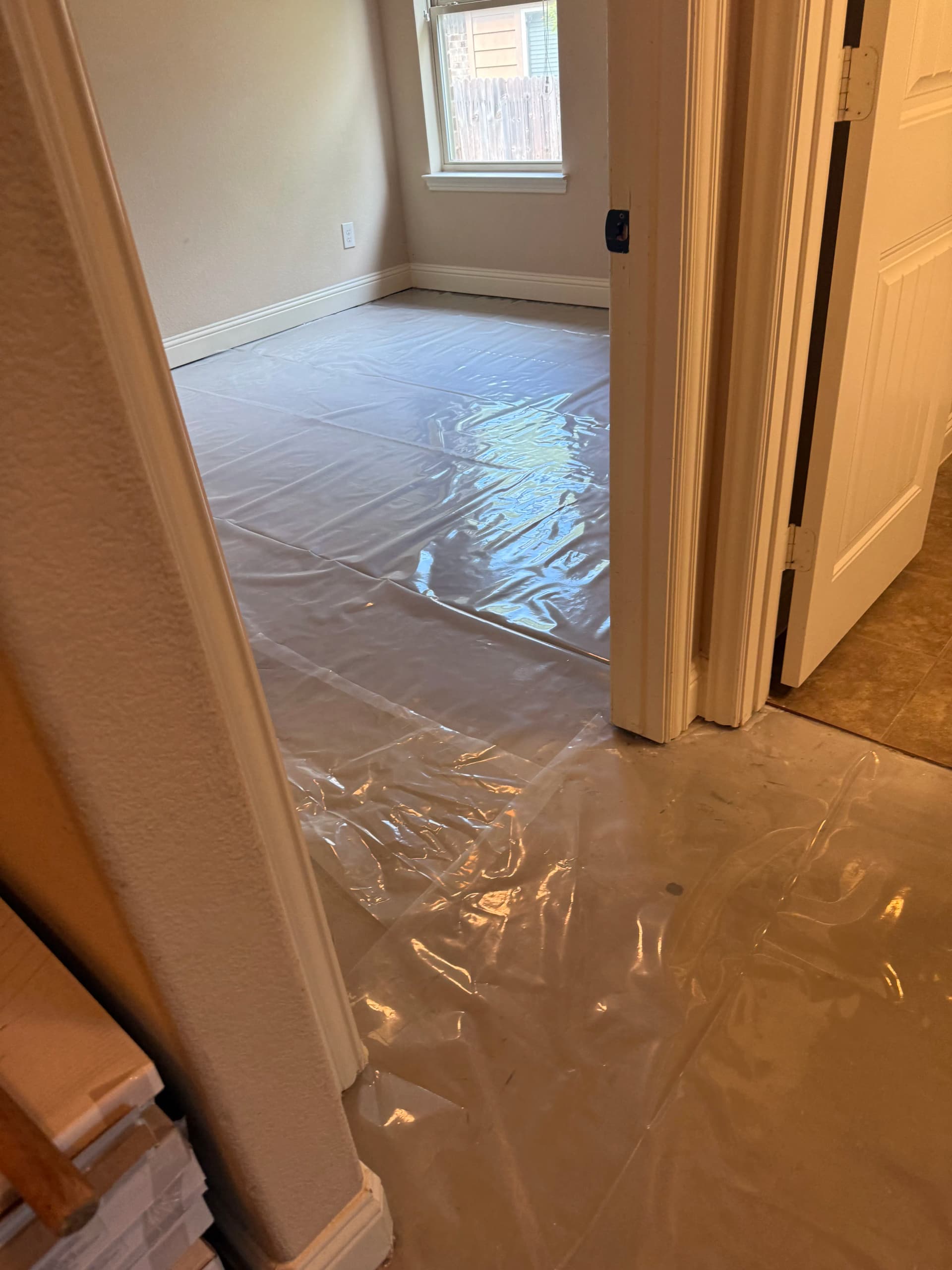 Gallery photos for Carpet to LVP Bedroom Flooring Install in Midlothian: Image #4