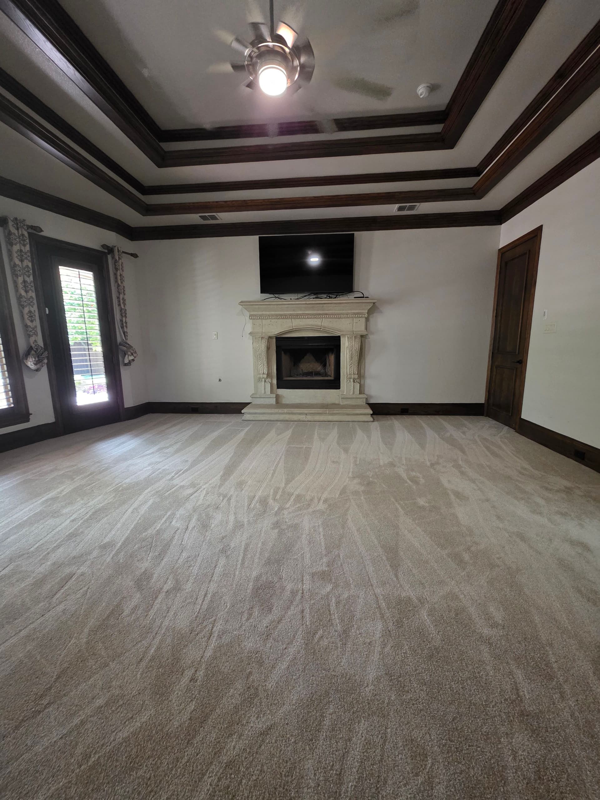 Gallery photos for Plush 60 oz Carpet and LVP Flooring Upgrade Across Multiple Rooms: Image #4