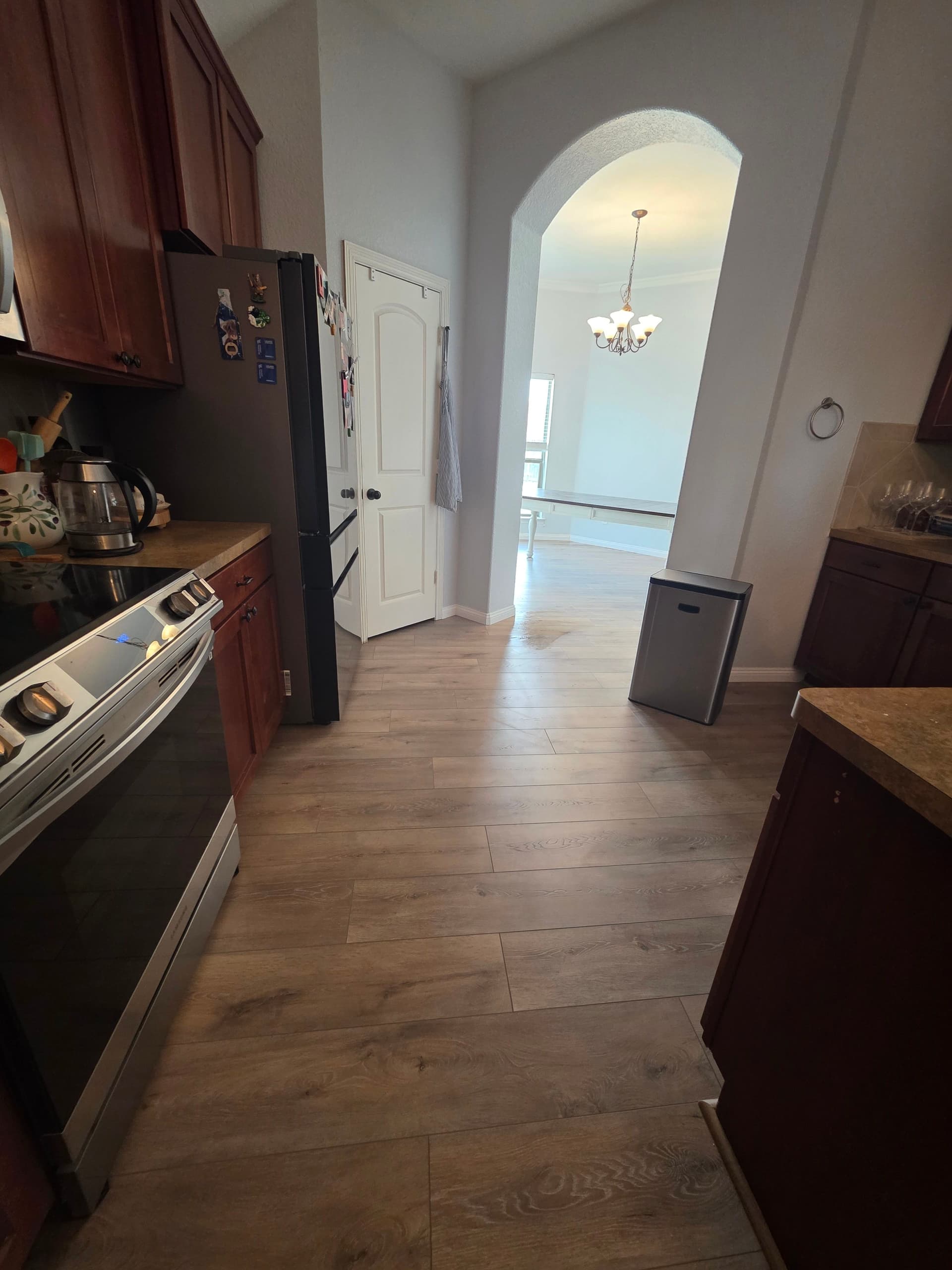 Gallery photos for Laminate Flooring and Carpet Installation in Waxahachie: Image #5