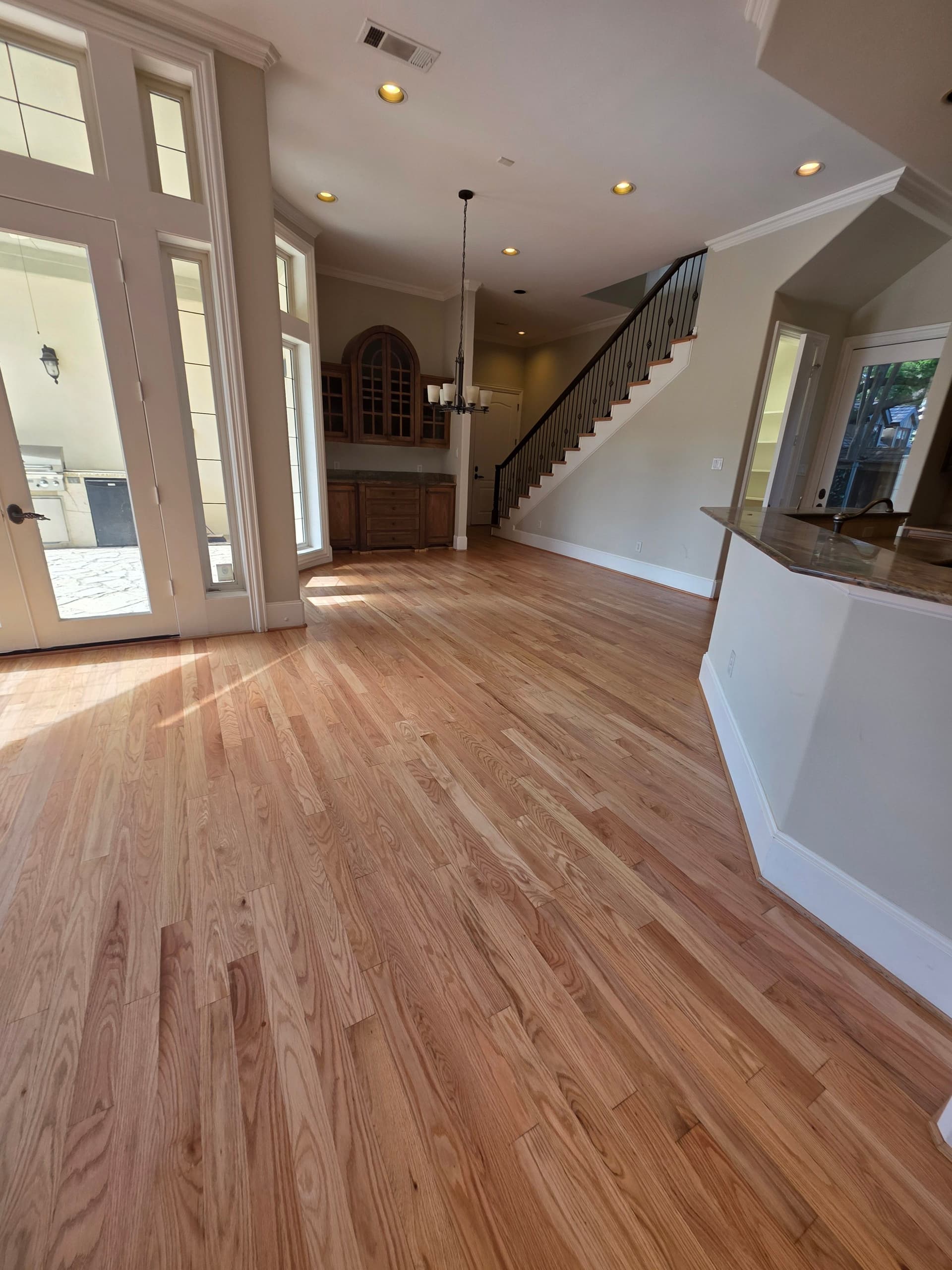 Gallery photos for Highland Park Hardwood Floor Sand and Refinish Done Right: Image #9